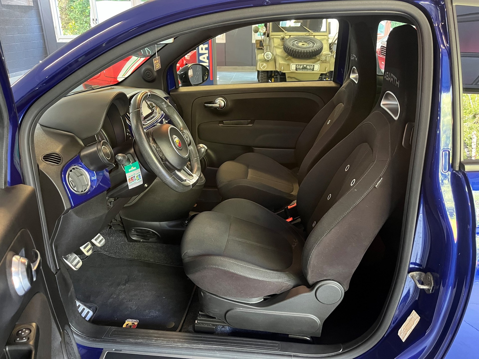 FIAT 595 1.4 16V Turbo Abarth-image-8