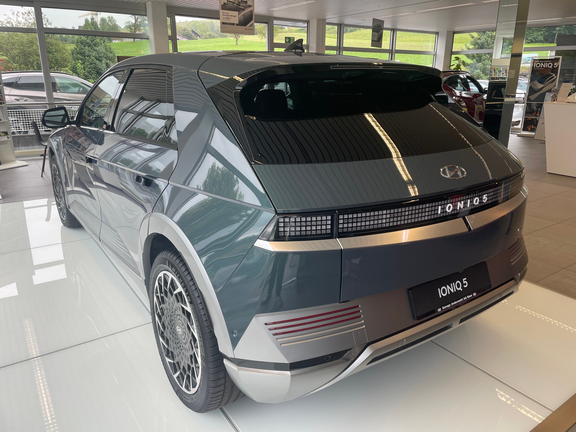 HYUNDAI Ioniq 5 77kWh Vertex 4WD-image-4