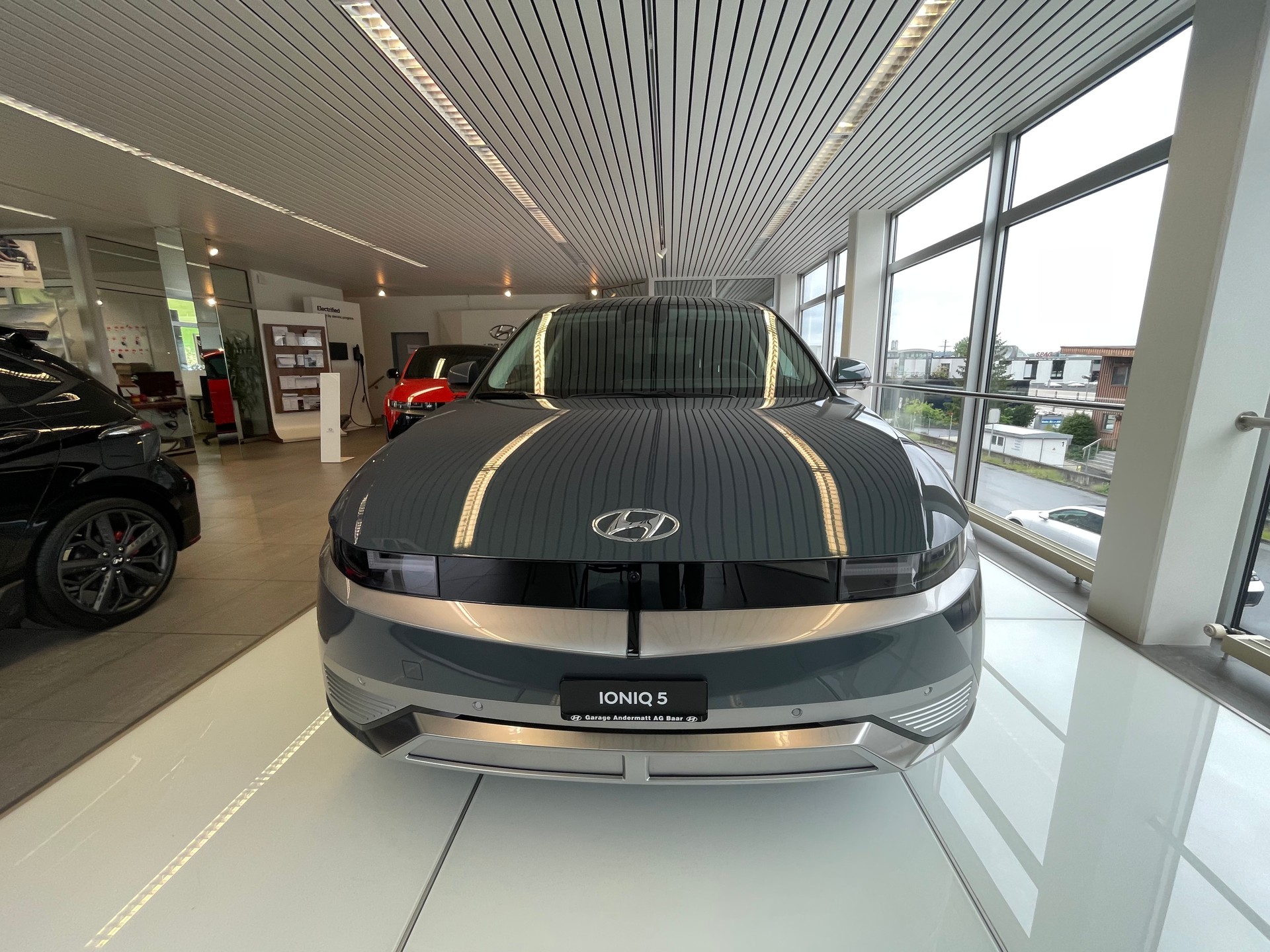 HYUNDAI Ioniq 5 77kWh Vertex 4WD-image-2