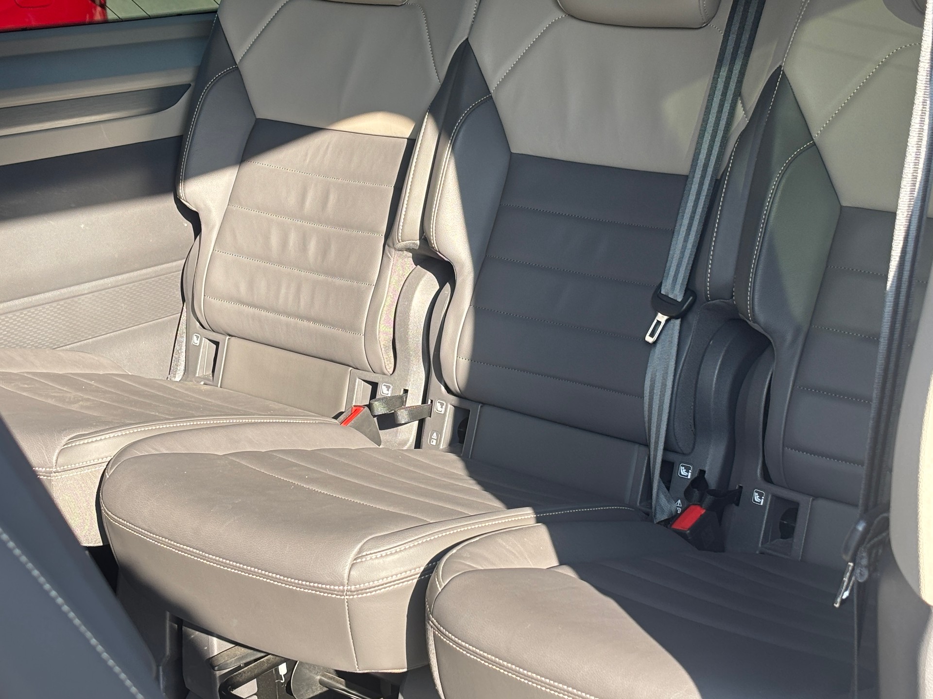 VW MULTIVAN Multivan 1.4 eHybrid Style Liberty DSG Lang-image-15