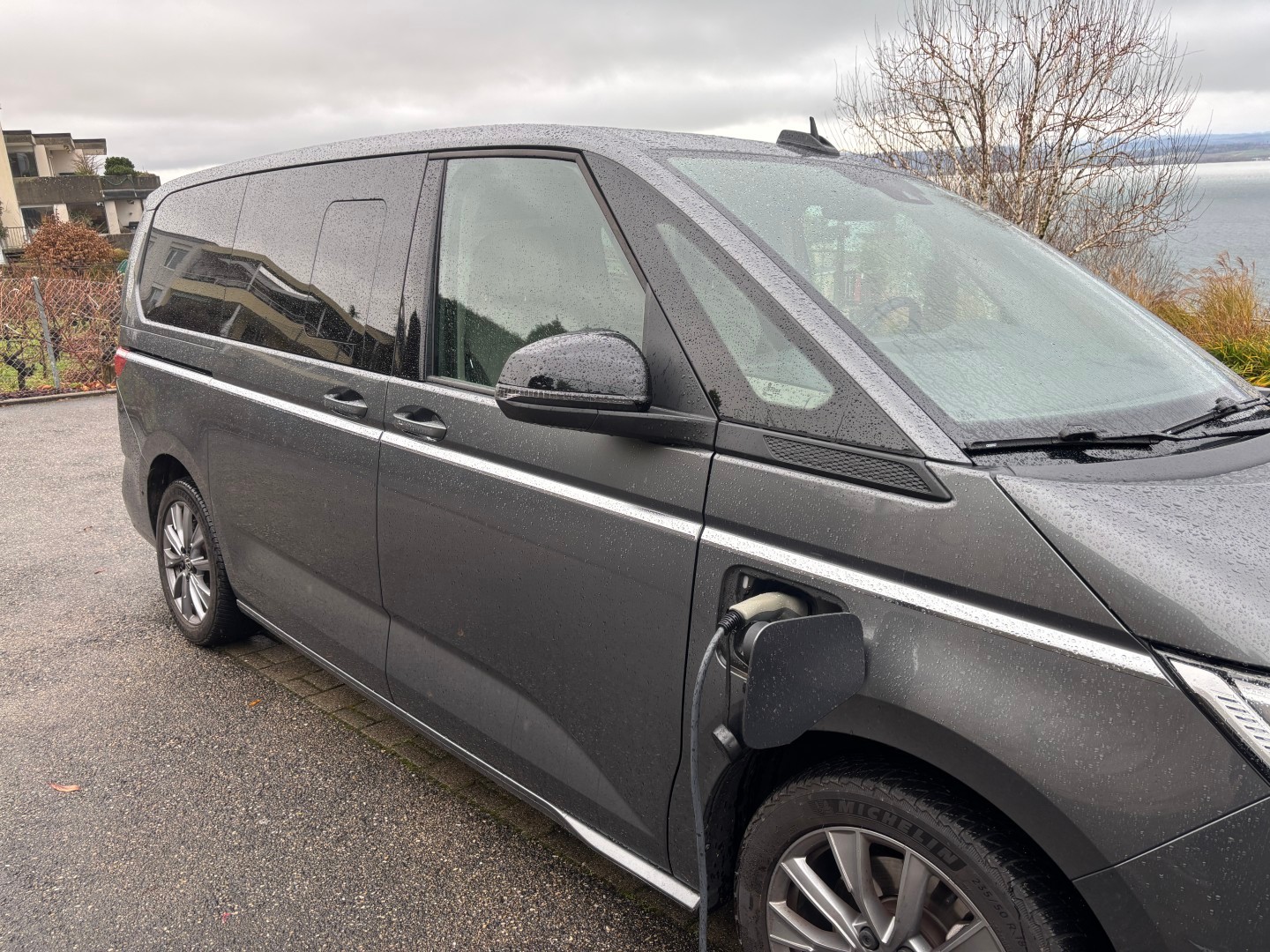 VW MULTIVAN Multivan 1.4 eHybrid Style Liberty DSG Lang-image-6