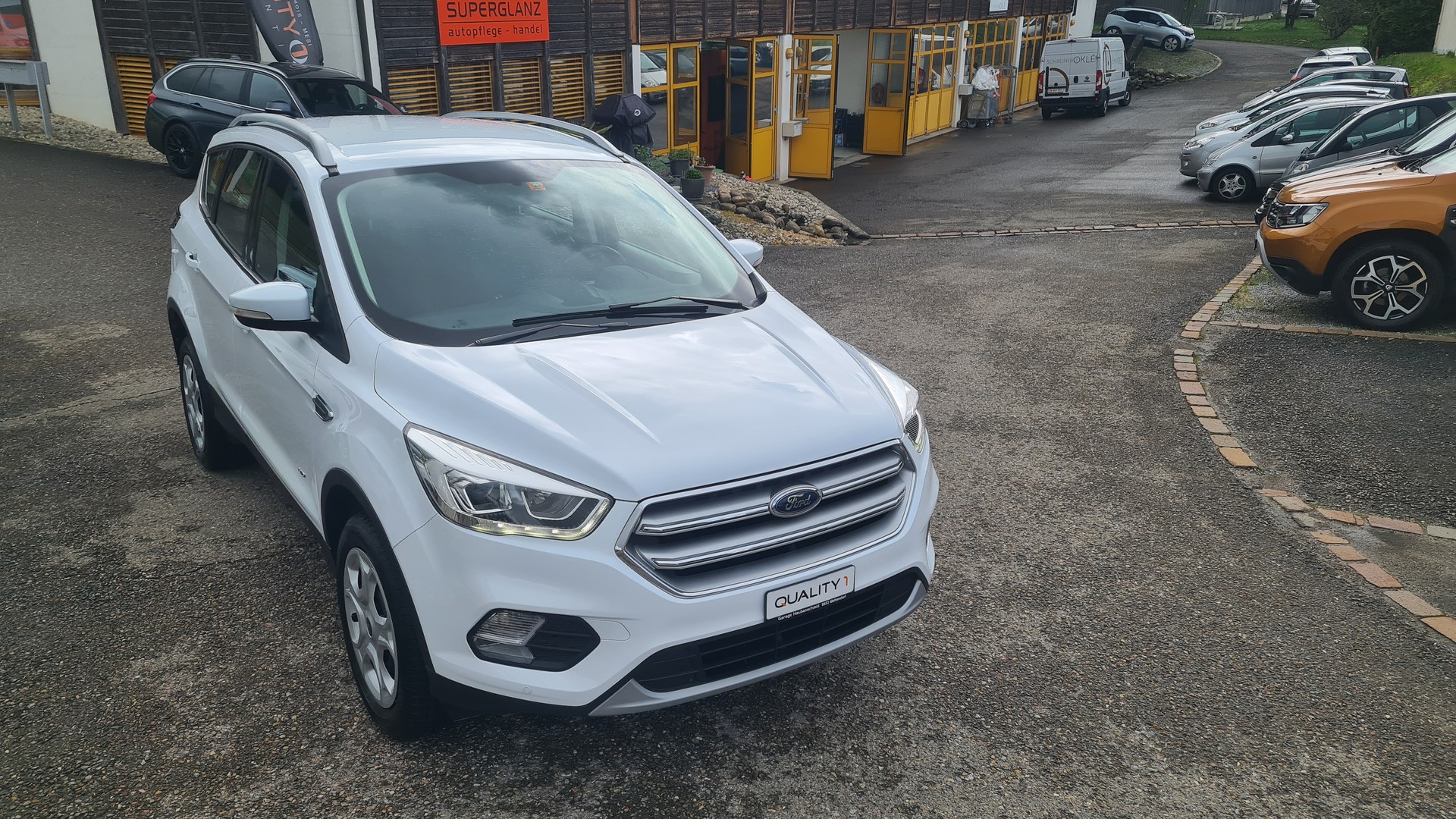 FORD Kuga 1.5 SCTi Business 4WD Automatic-image-13