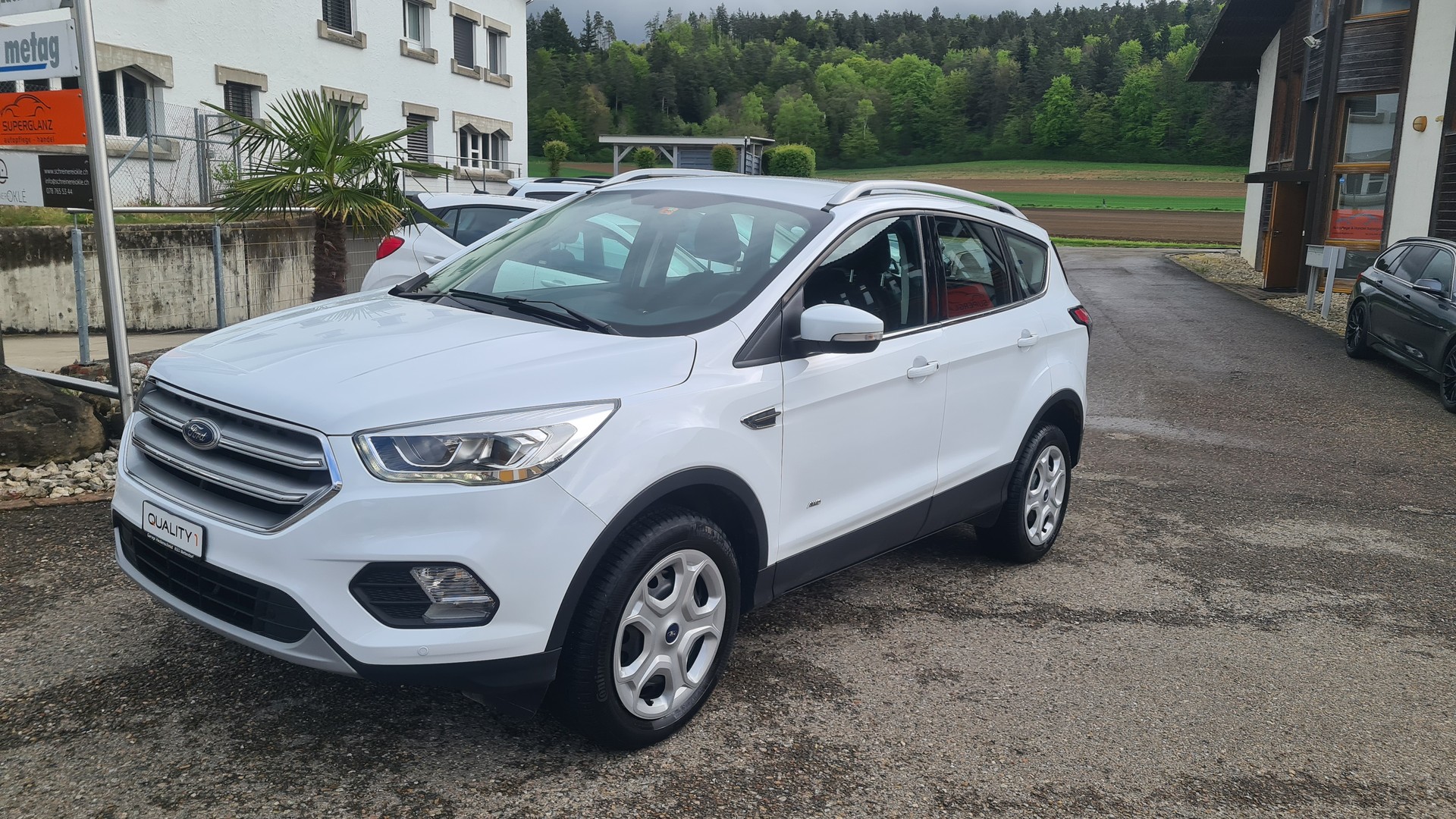 FORD Kuga 1.5 SCTi Business 4WD Automatic-image-17