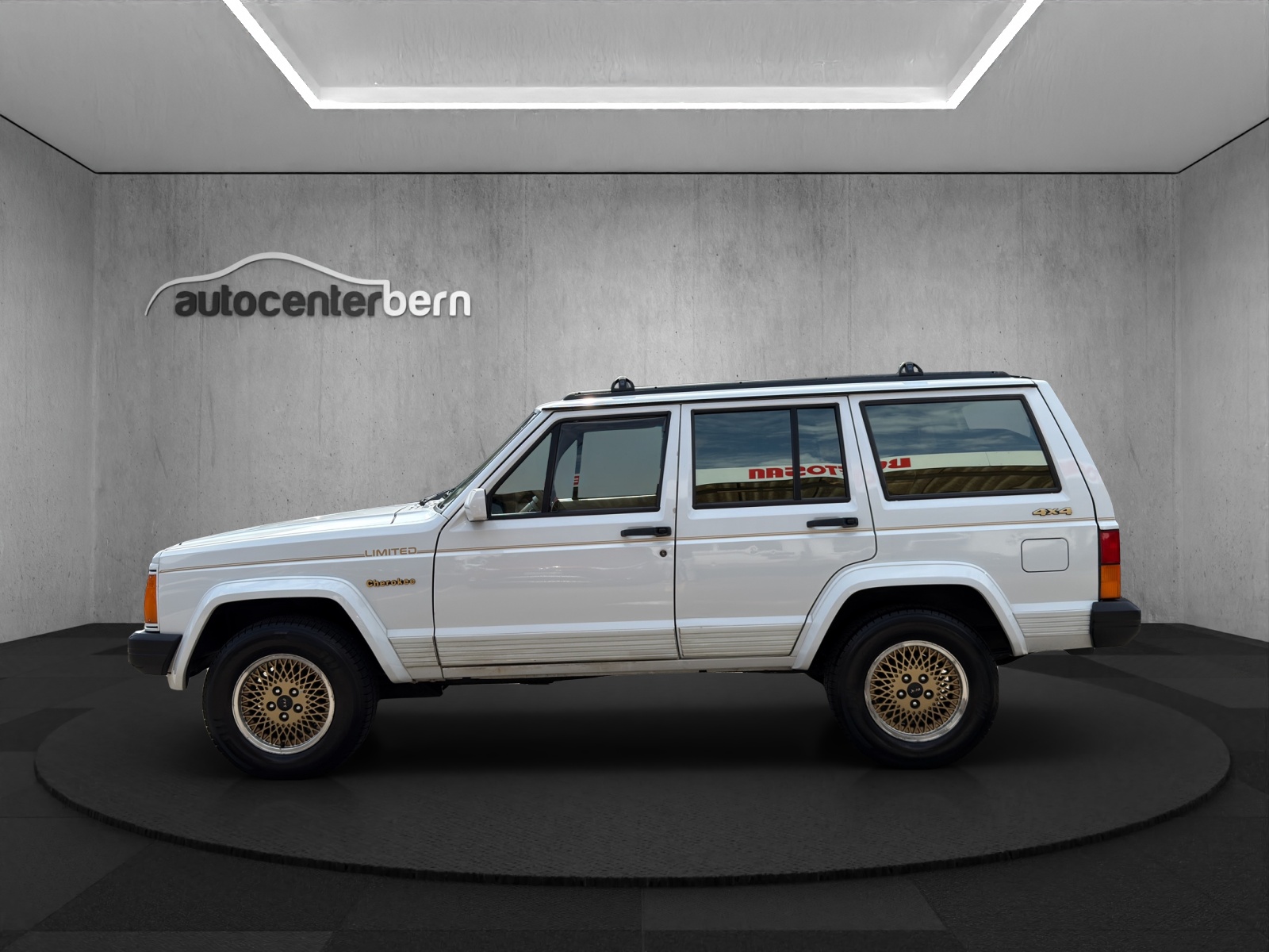 JEEP Cherokee 4.0 Country-image-3