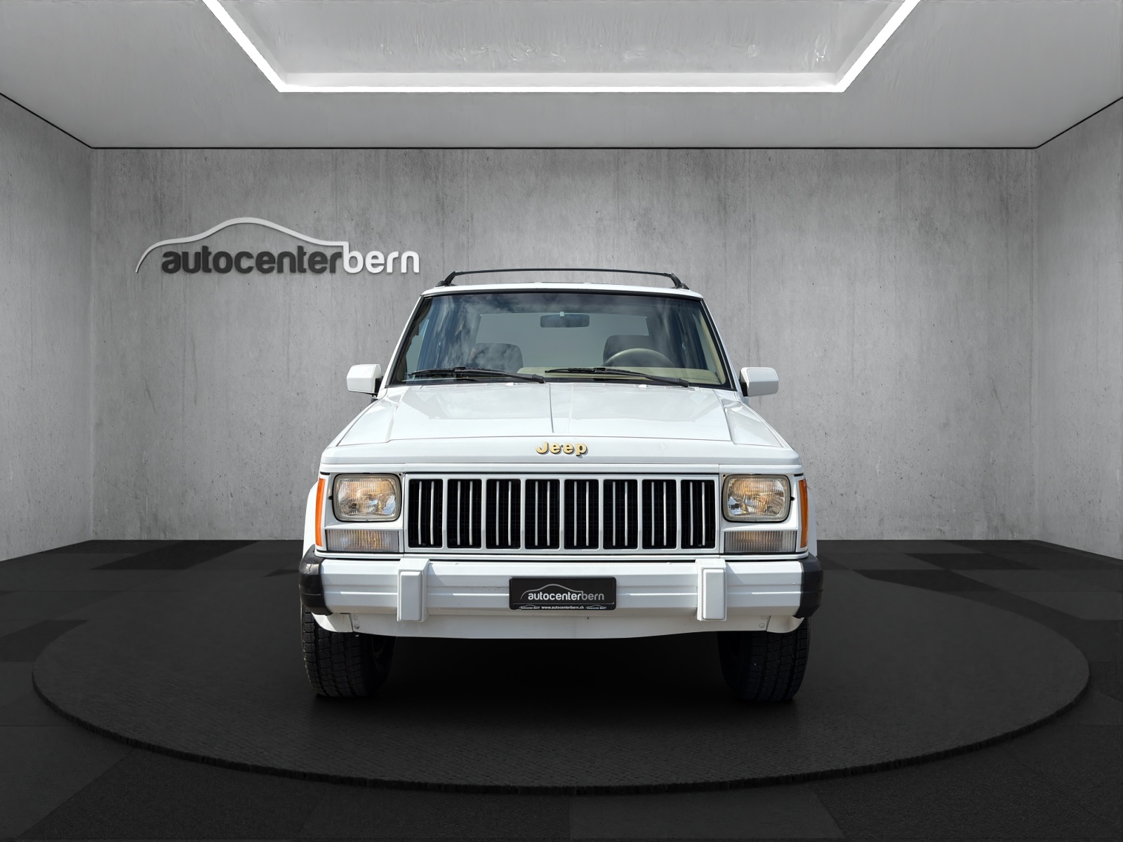 JEEP Cherokee 4.0 Country-image-1