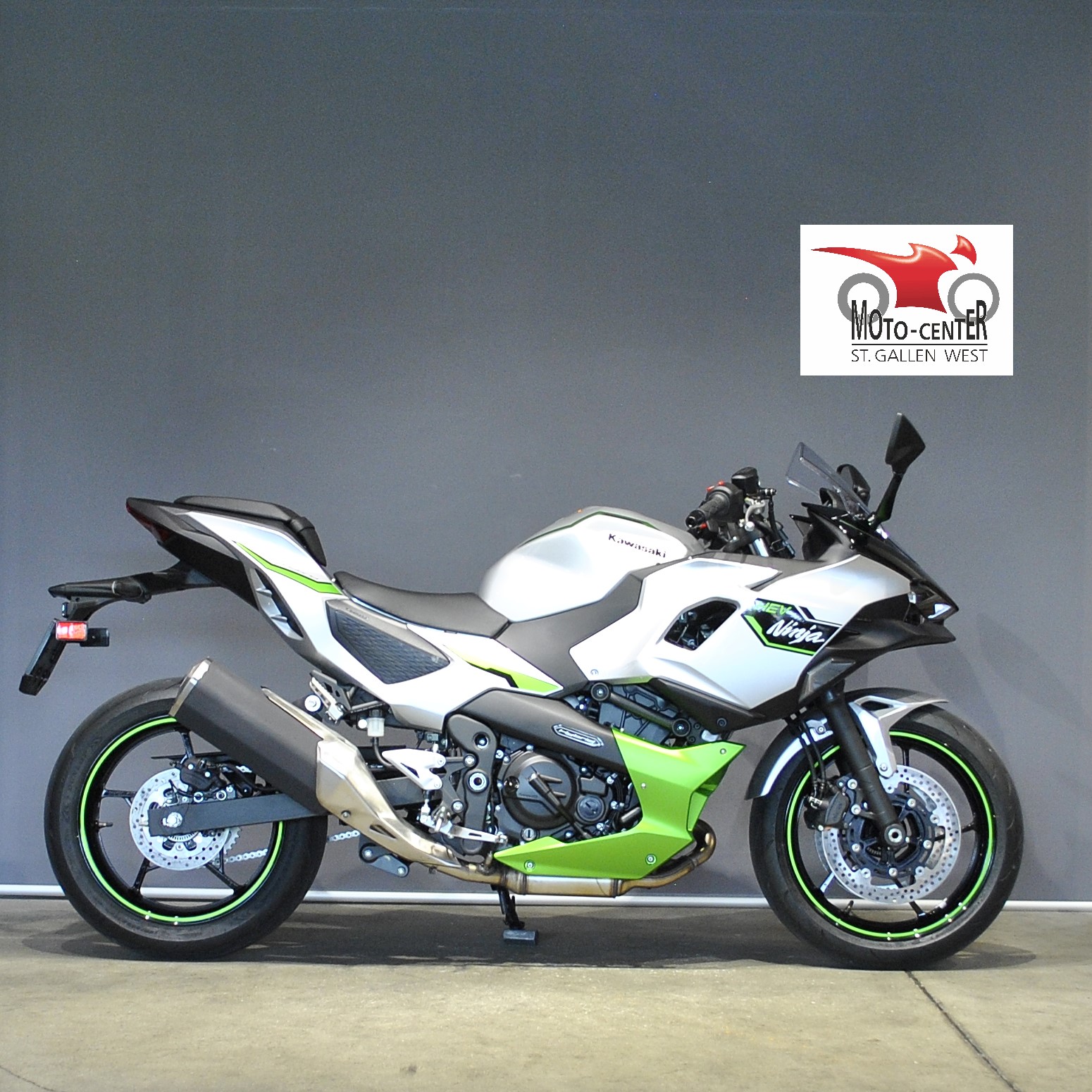 KAWASAKI NINJA 7 HYBRID-showroom-element-1