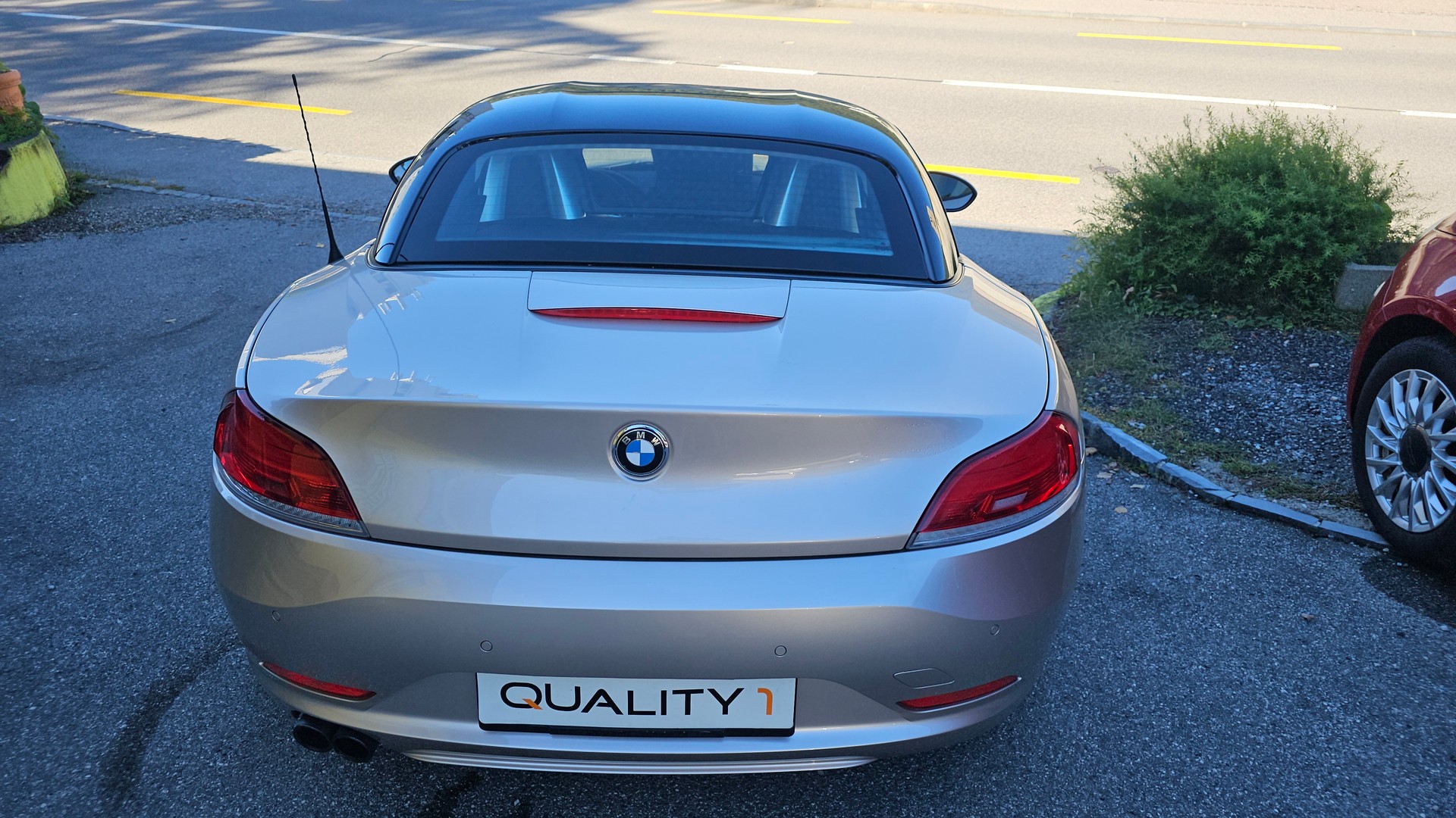 BMW Z4 sDrive20i Steptronic-image-2