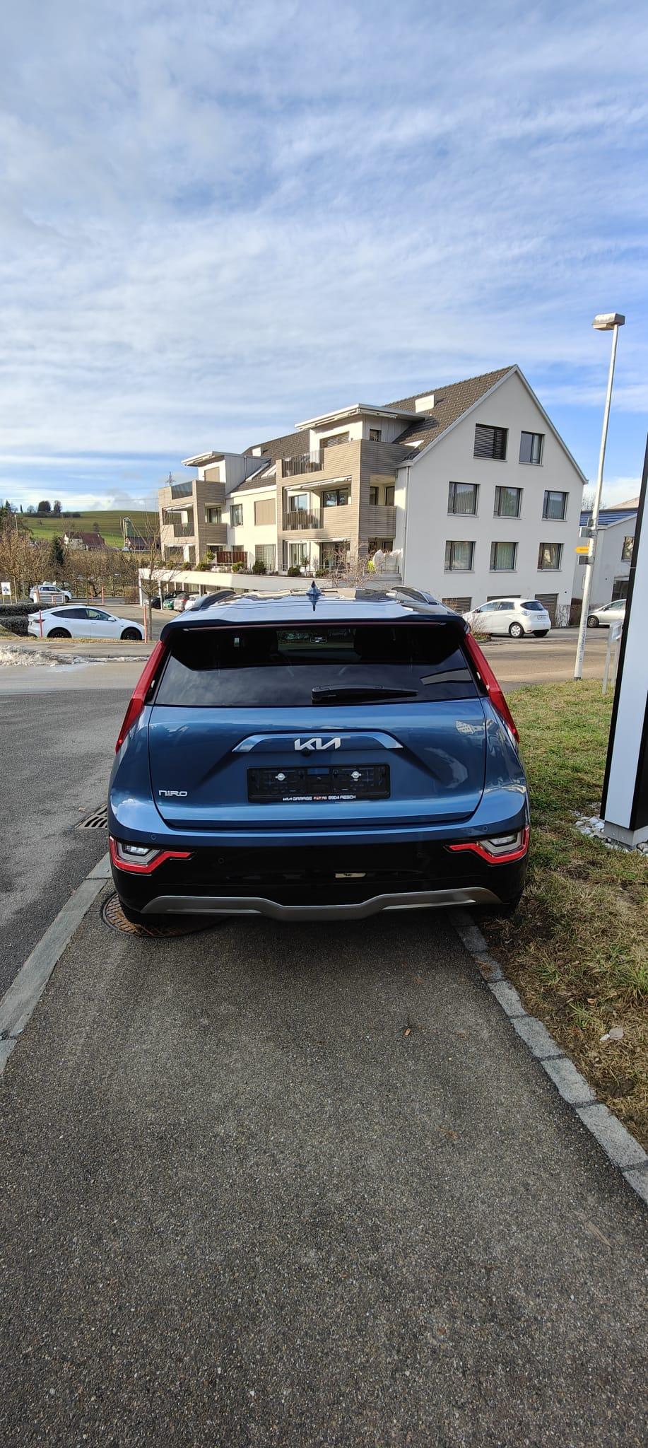 KIA Niro EV Power Edition-image-5