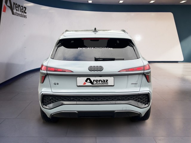 AUDI Q3 SUV TFSI quattro 195 kW S tronic-image-3
