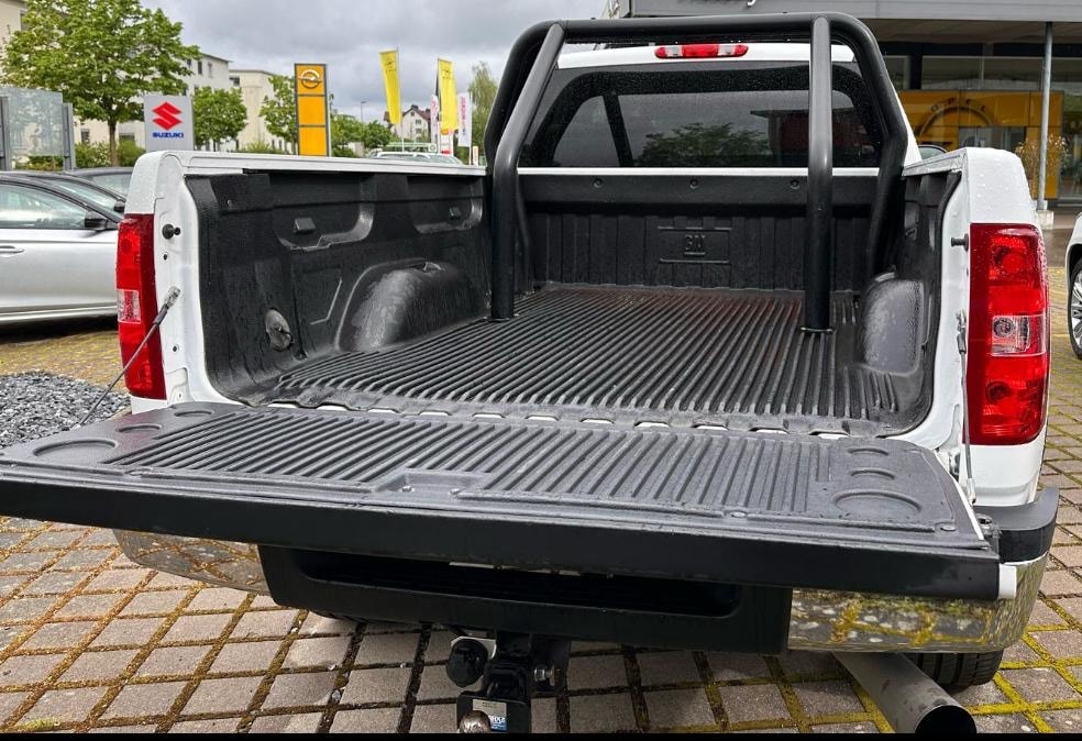 CHEVROLET 2500 HD LTZ 6.6L Turbo Diesel-image-4
