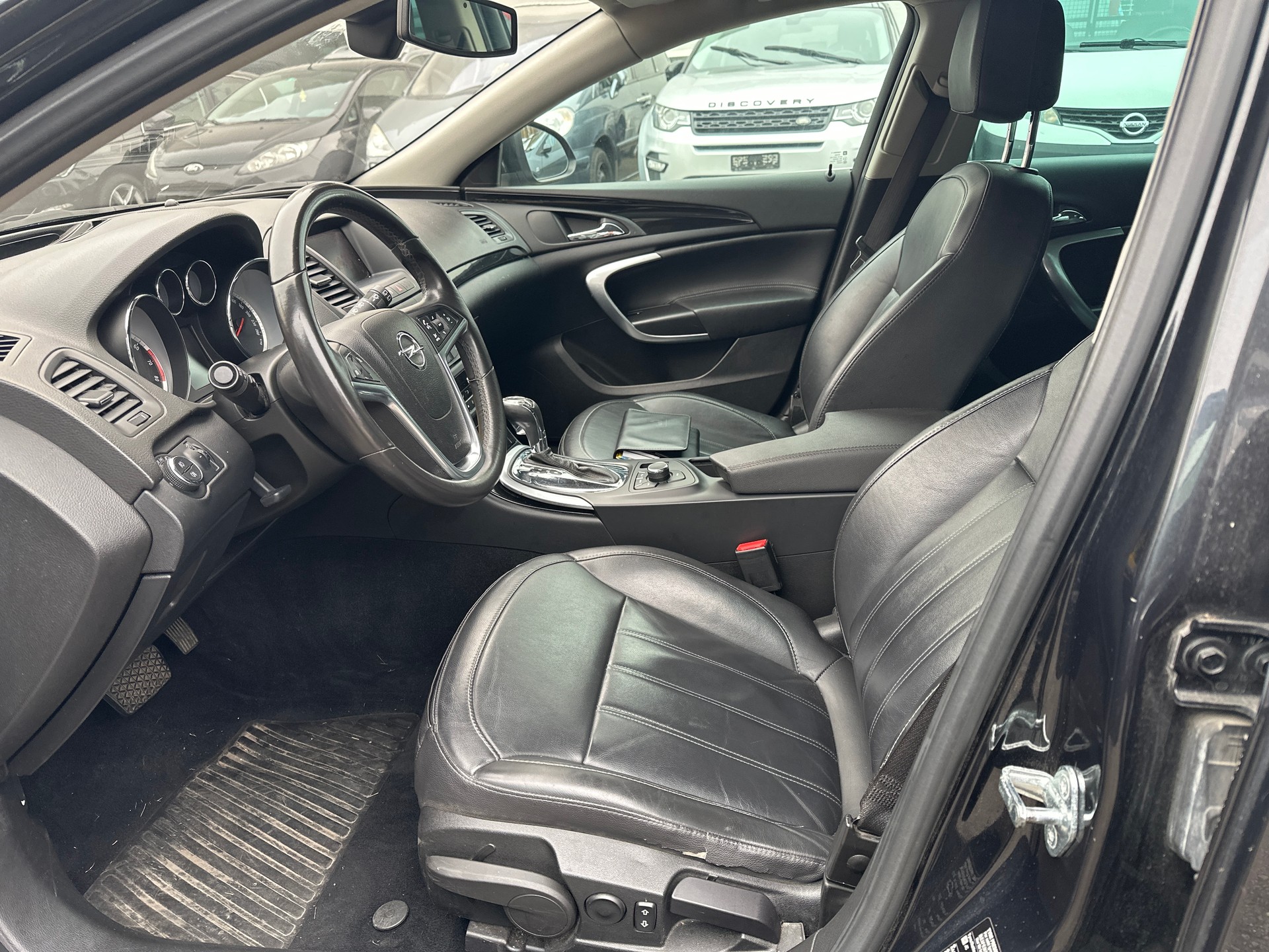 OPEL Insignia ST 2.8 Turbo Sport 4WD Aut.-image-8