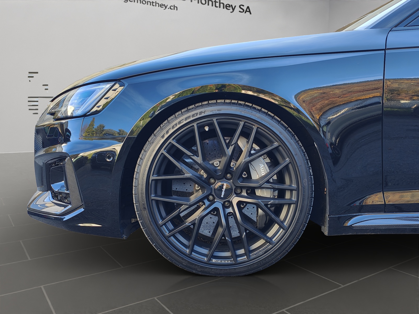 AUDI RS4 Avant 2.9 TFSI quattro tiptronic-image-5