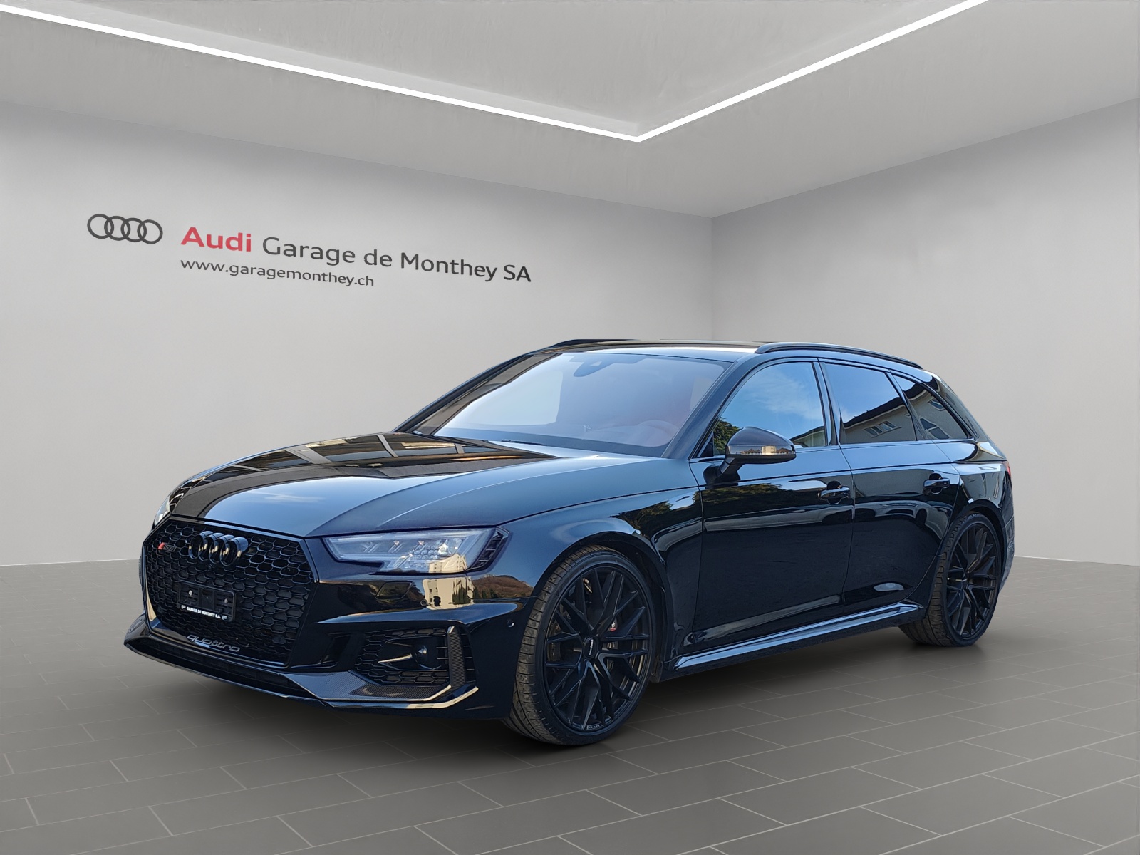 AUDI RS4 Avant 2.9 TFSI quattro tiptronic-image-0