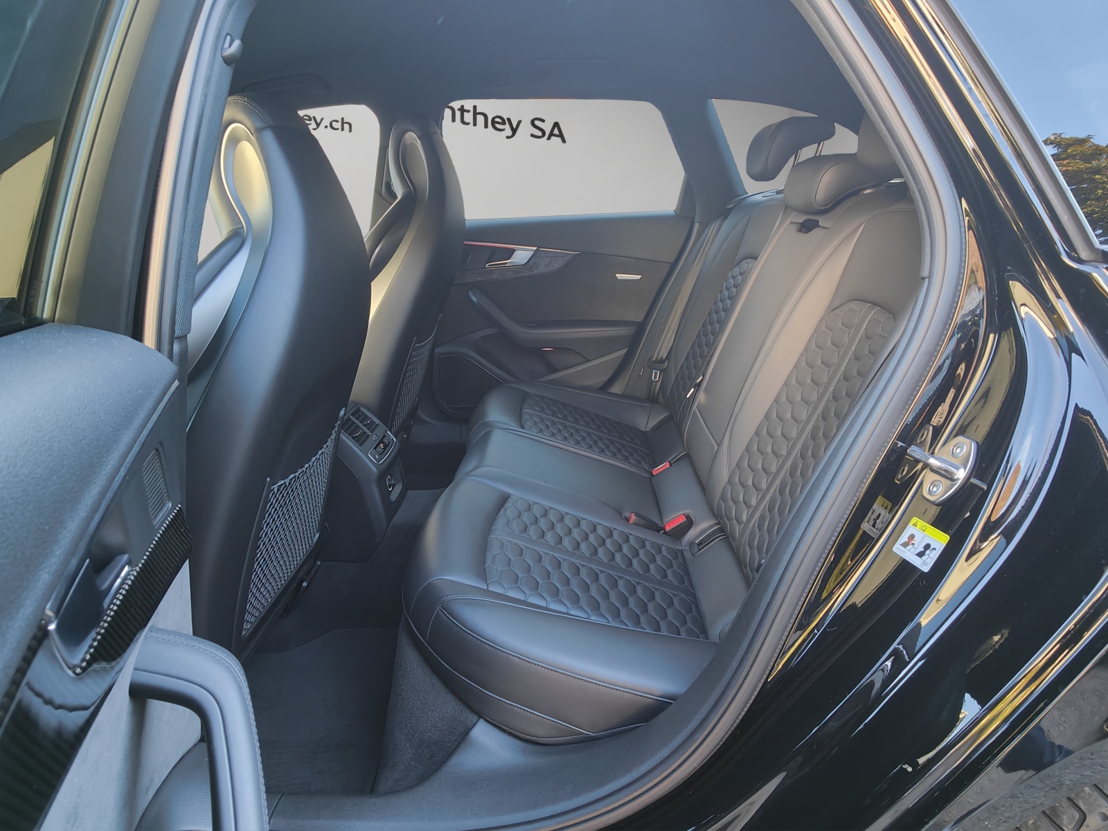 AUDI RS4 Avant 2.9 TFSI quattro tiptronic-image-8