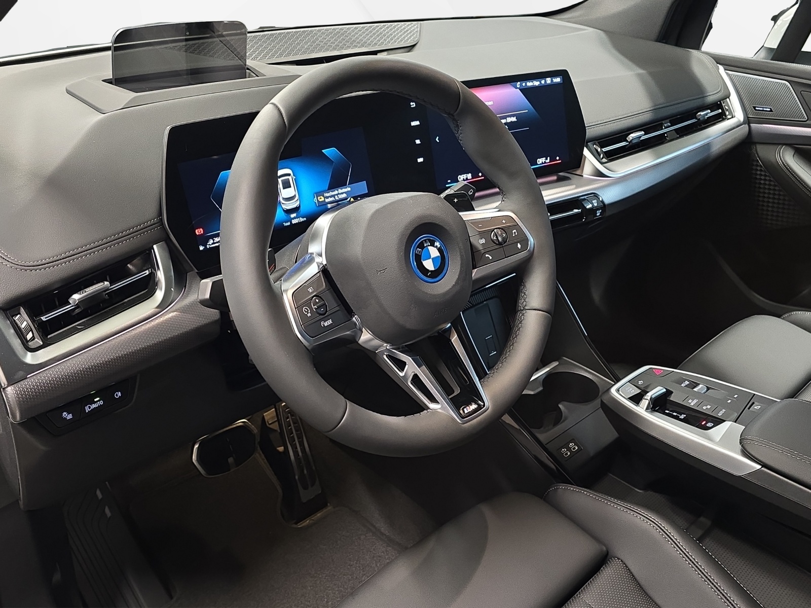BMW 230e xDrive Active Tourer M Sport-image-10