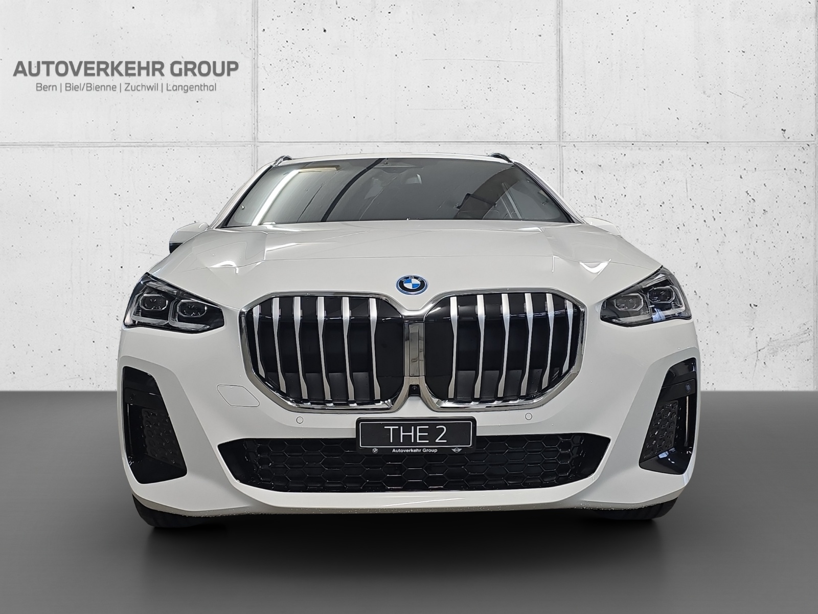 BMW 230e xDrive Active Tourer M Sport-image-1