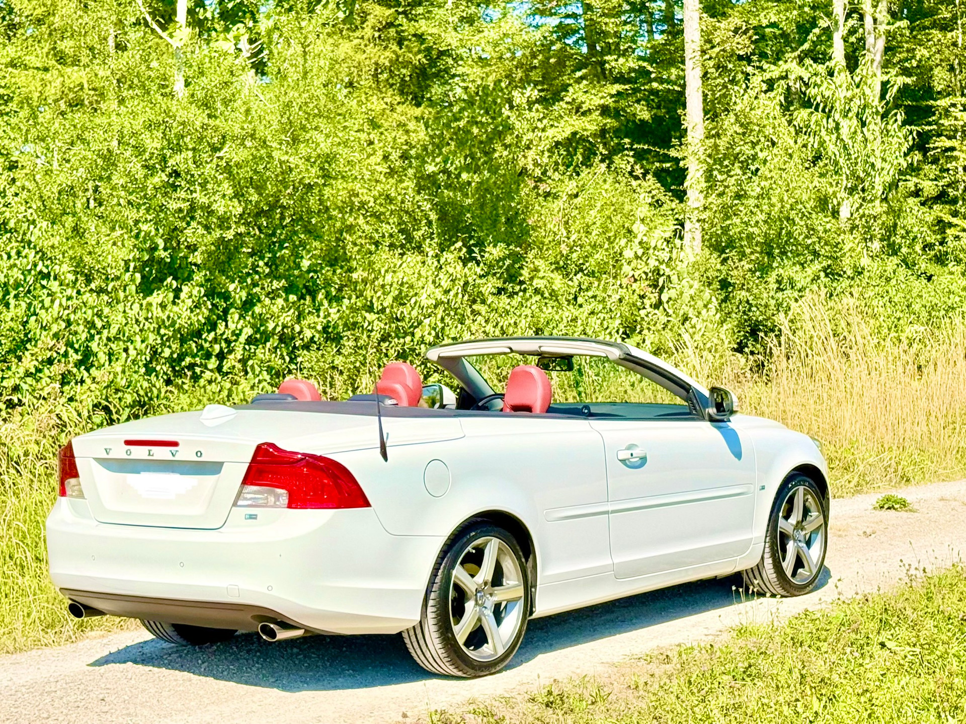VOLVO T5 Summum Geartronic 230 PS 5 Zylinder-image-1