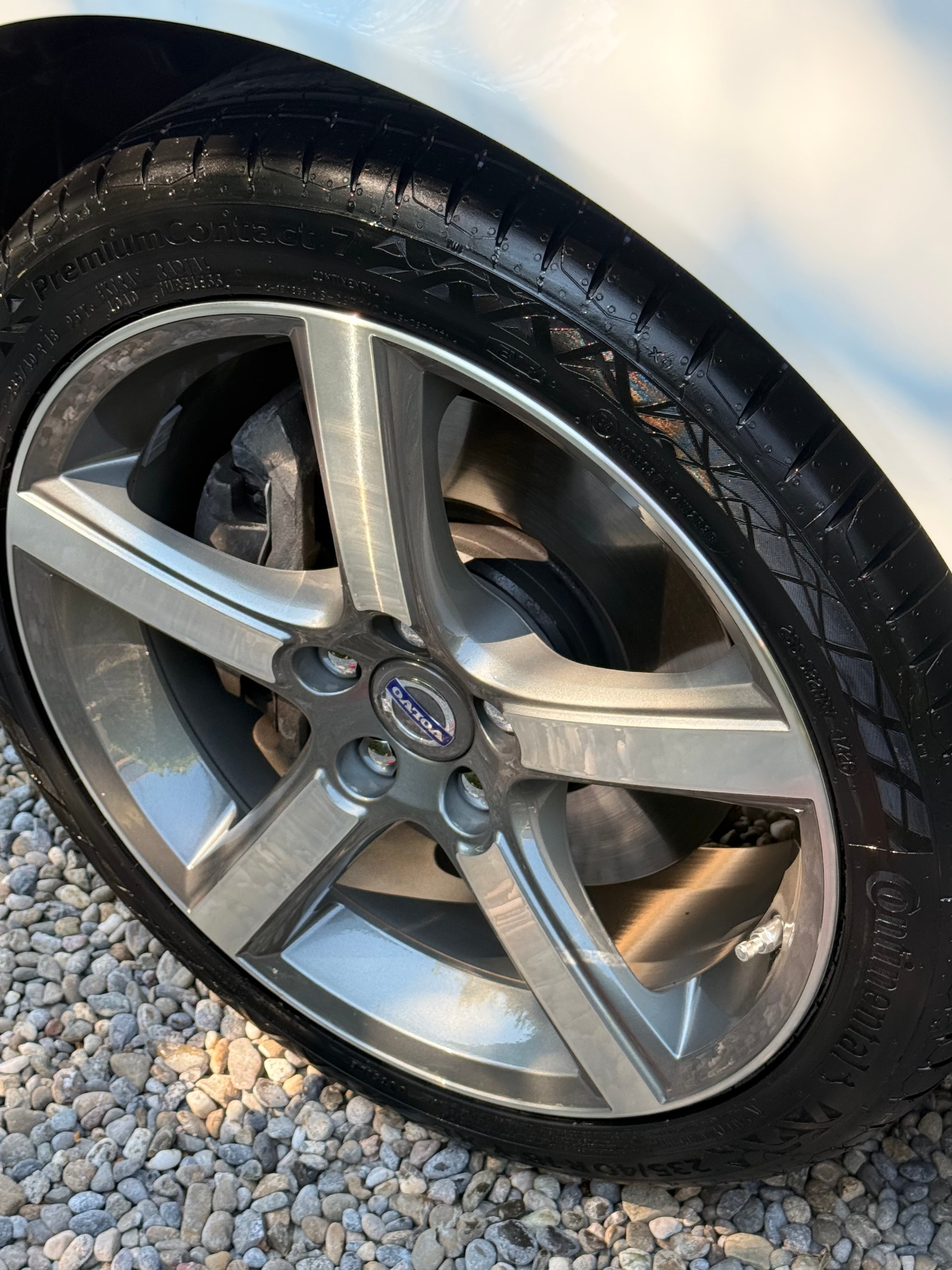 VOLVO T5 Summum Geartronic 230 PS 5 Zylinder-image-17