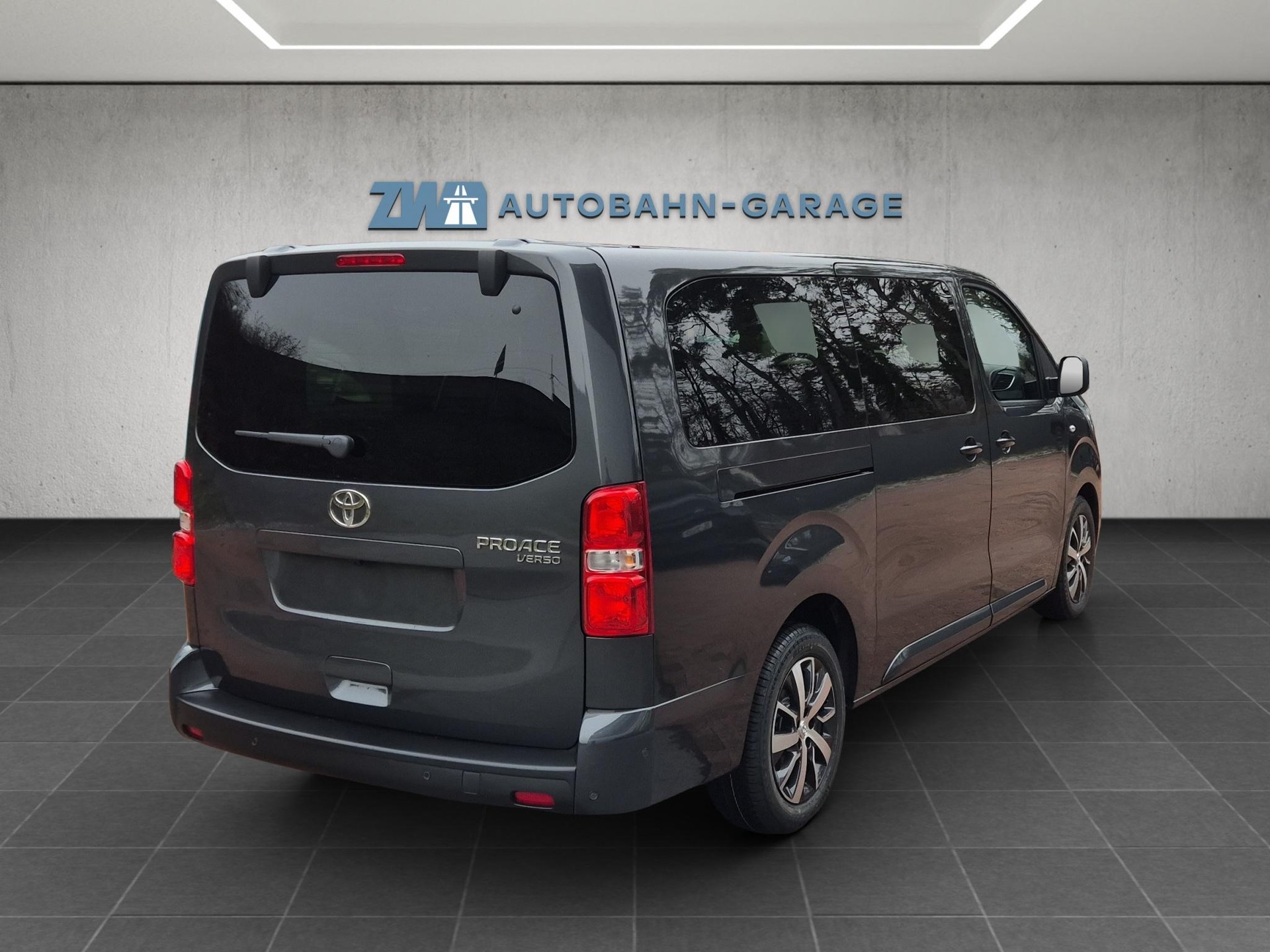 TOYOTA PROACE Verso L2 2.0 D Trend-image-4