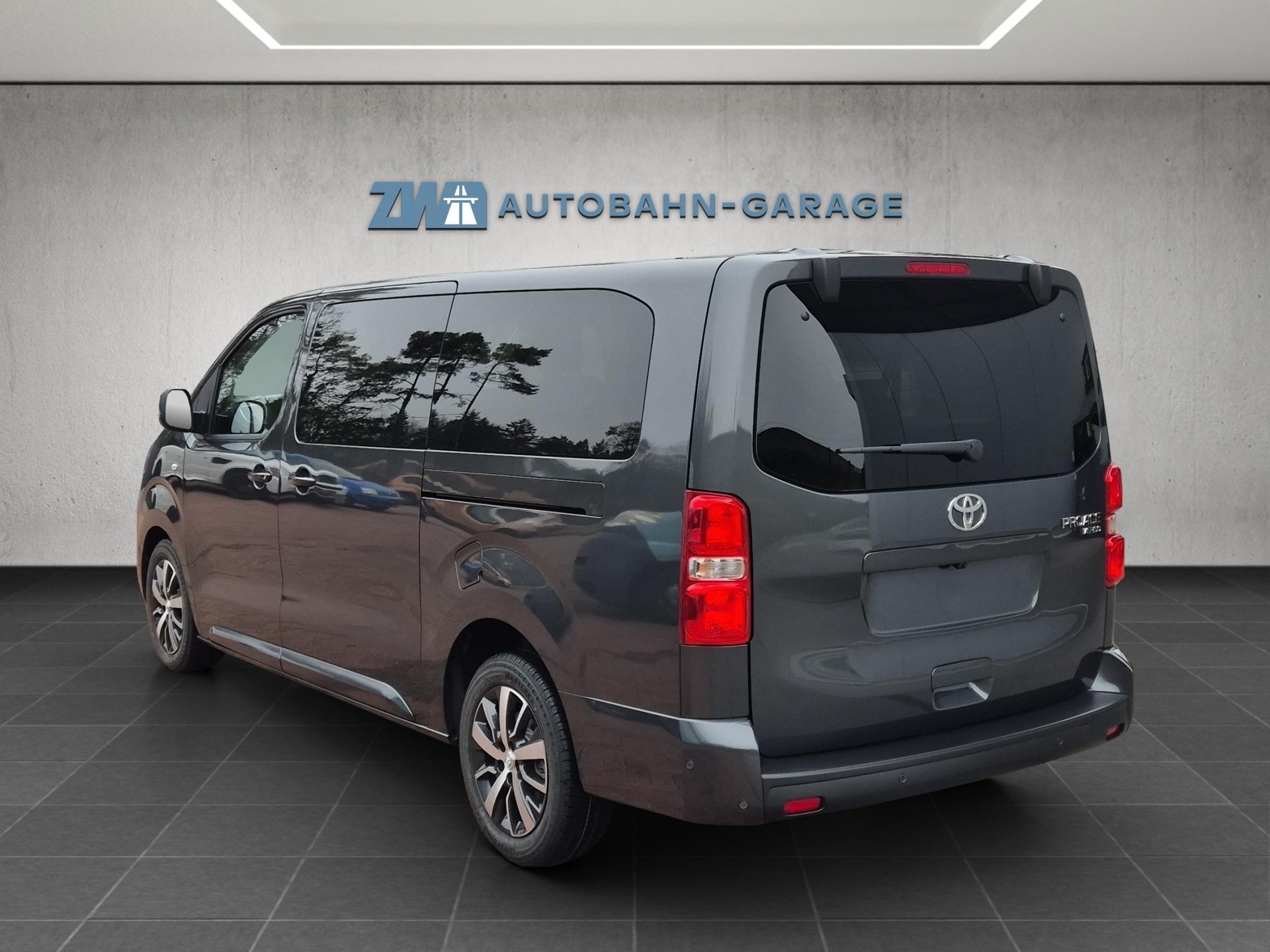 TOYOTA PROACE Verso L2 2.0 D Trend-image-2