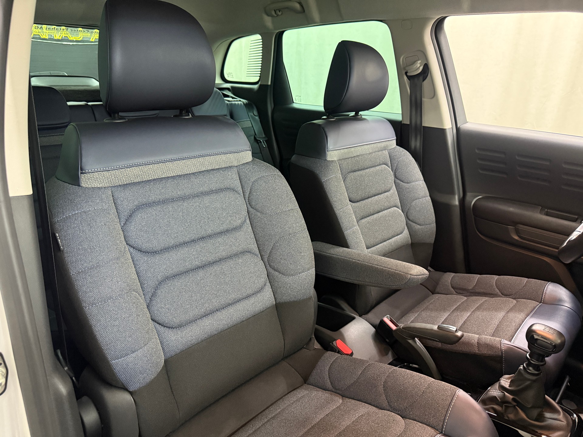 CITROEN C3 Aircross 1.2i PureTech Swiss Edition-image-11