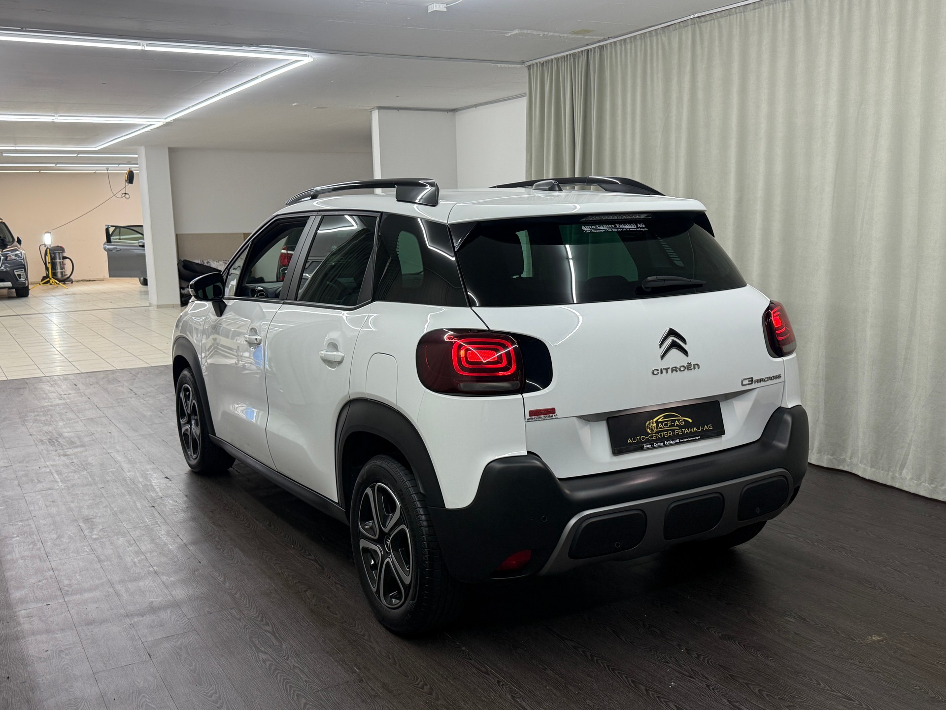 CITROEN C3 Aircross 1.2i PureTech Swiss Edition-image-5