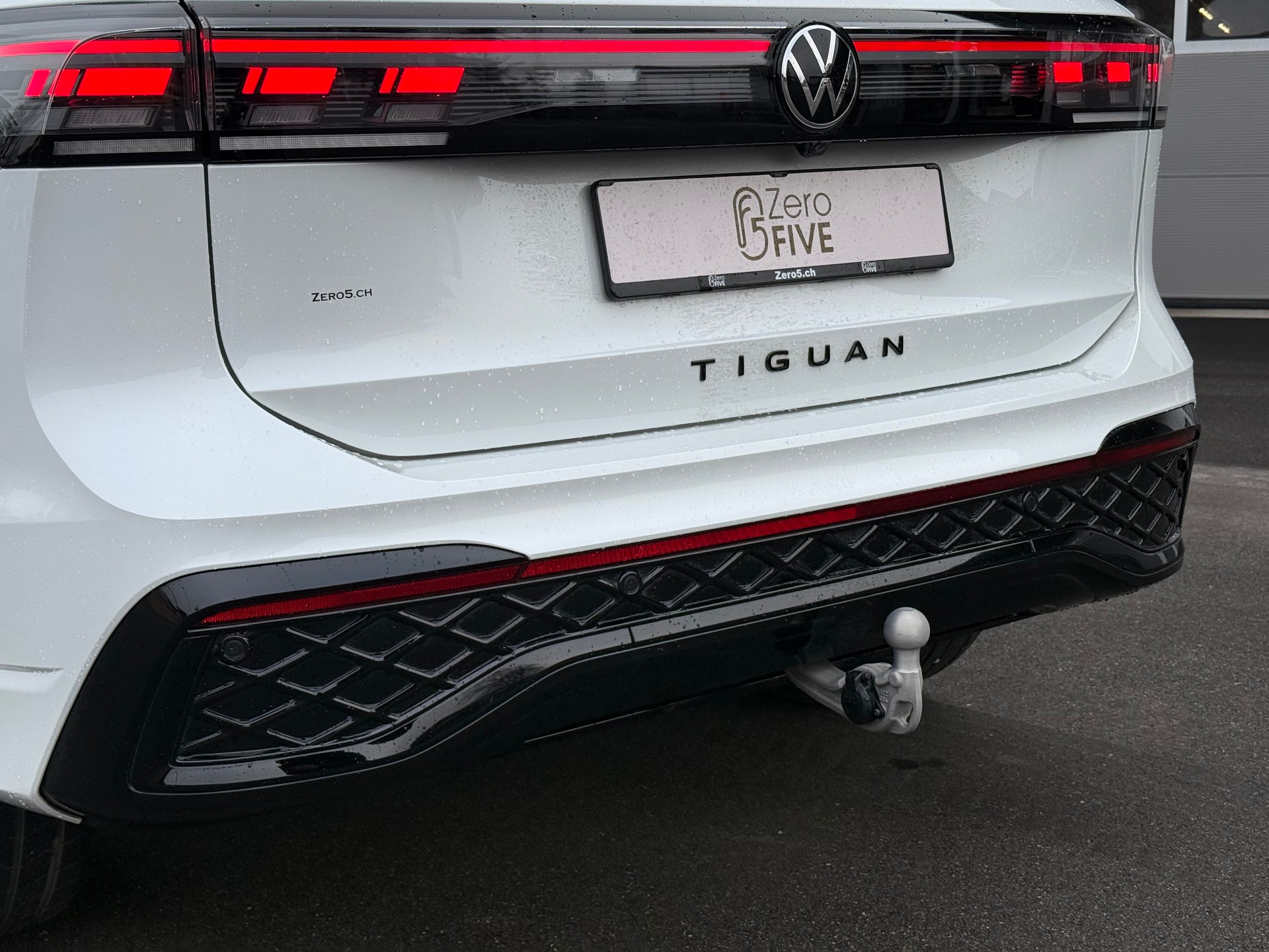 VW Tiguan 2.0 TSI DSG R-Line 4Motion-image-7