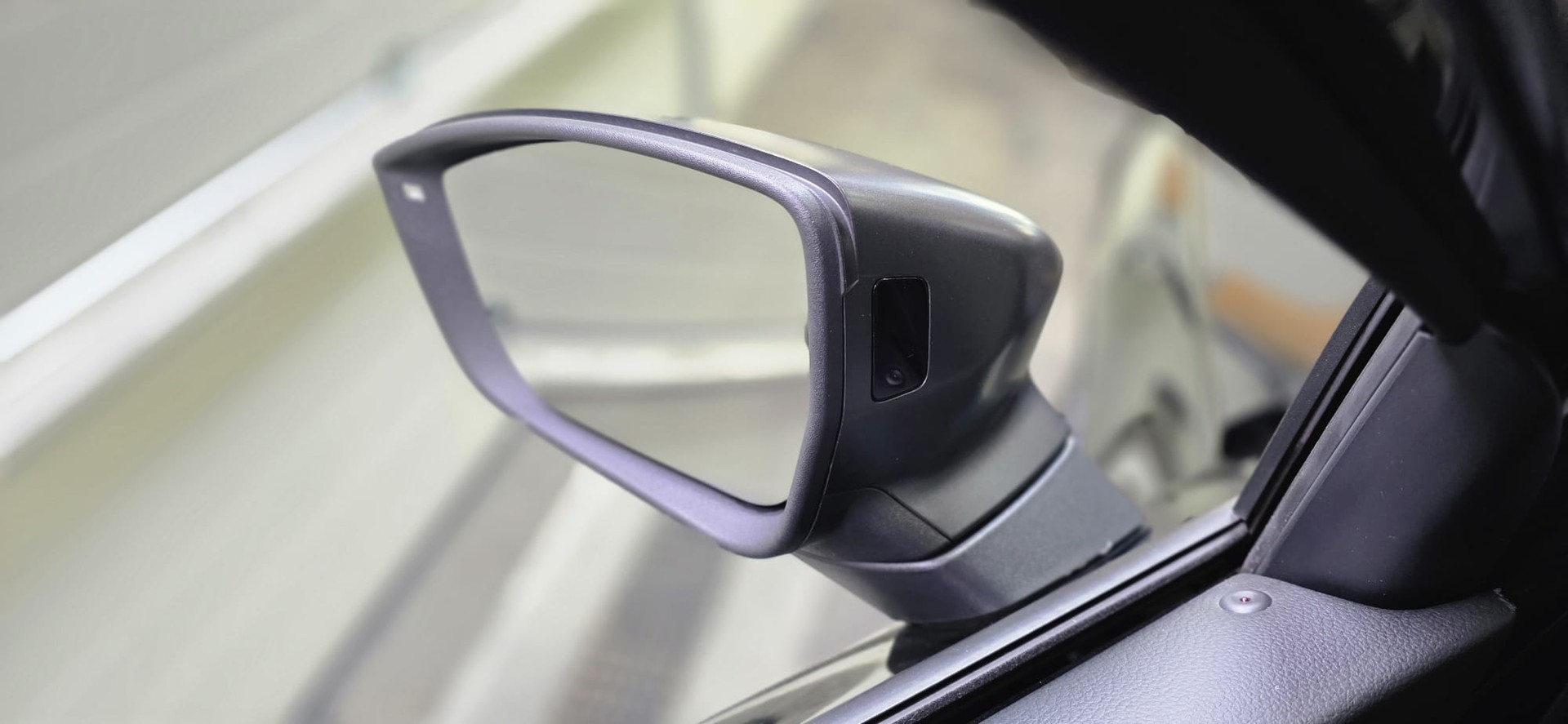 SEAT Ateca 1.5 TSI EVO Hola FR DSG CH-Fahrzeug-image-28