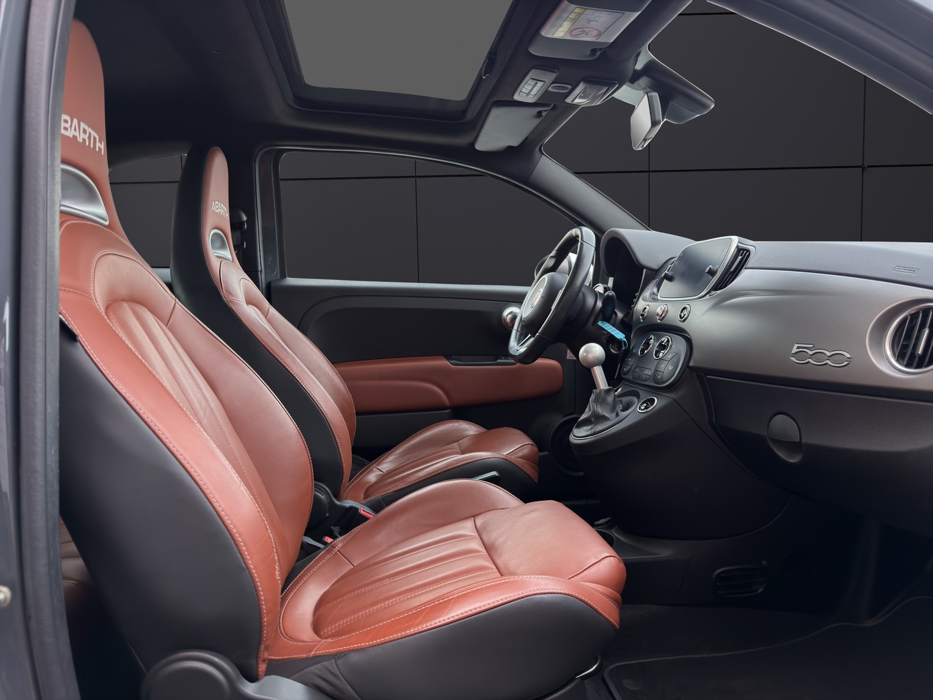 FIAT 595 Abarth Turismo-image-10
