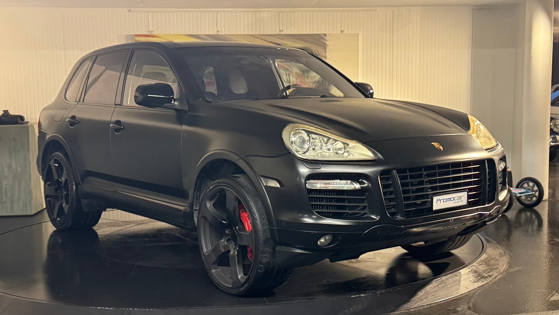 PORSCHE Cayenne Turbo-image-5
