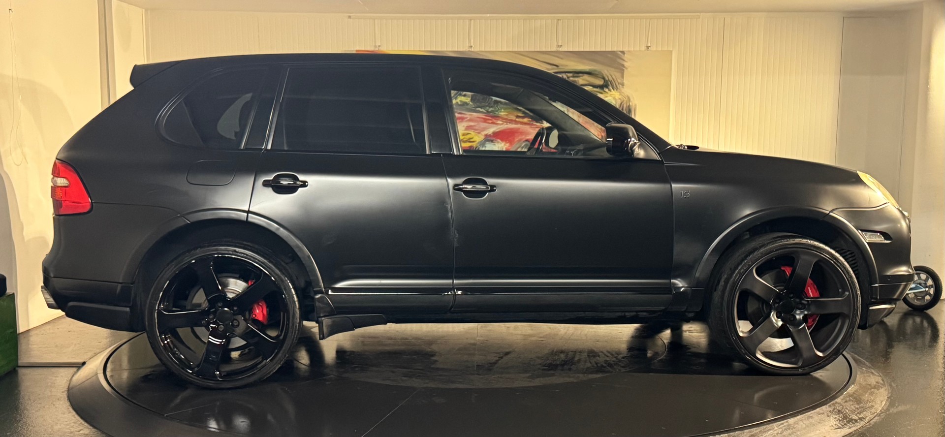PORSCHE Cayenne Turbo-image-4