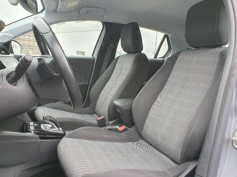 OPEL Corsa 1.2 Edition Automat-image-6