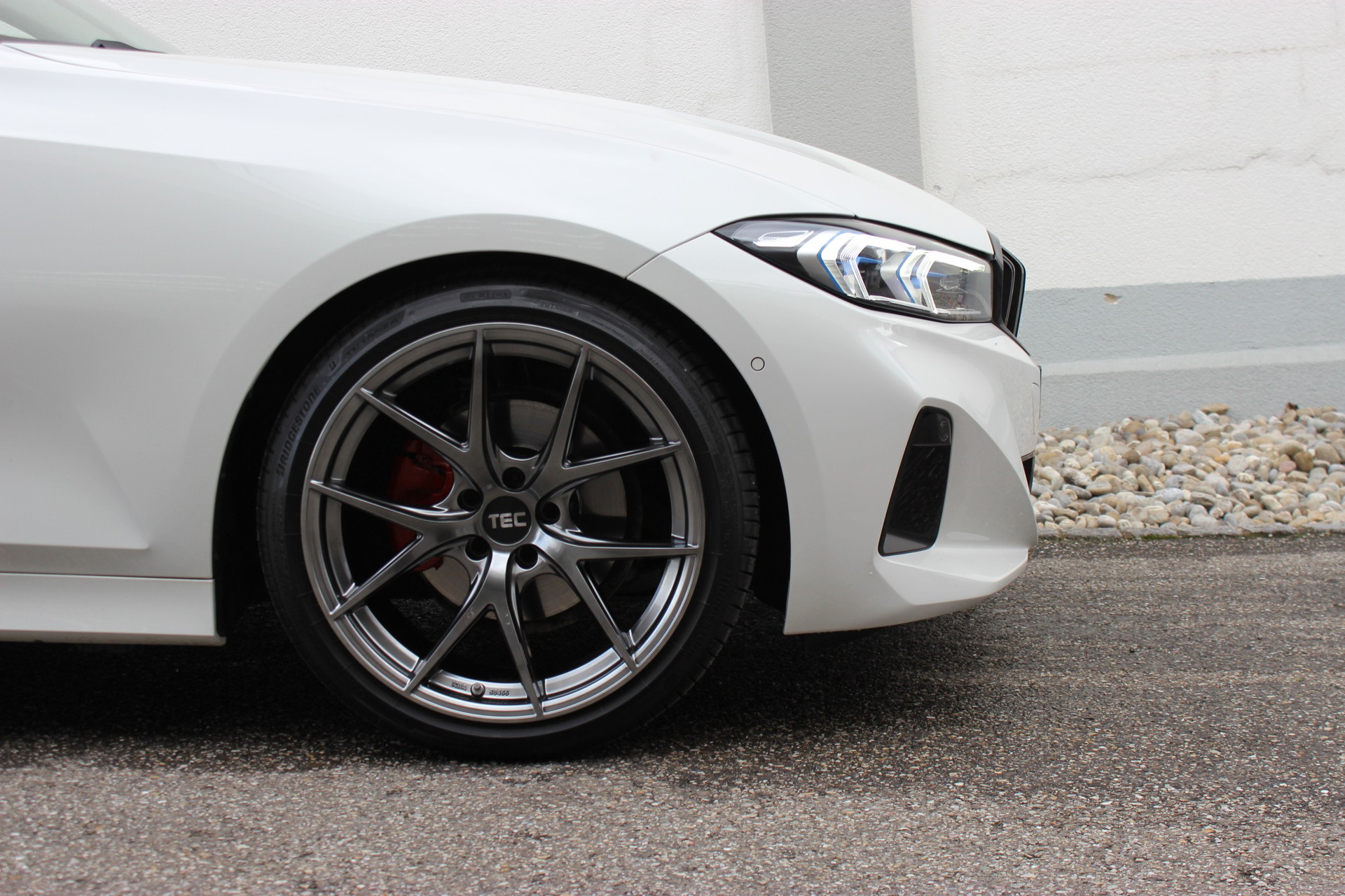 BMW 320d xDrive 48V Touring "zbinden performance package"-image-6
