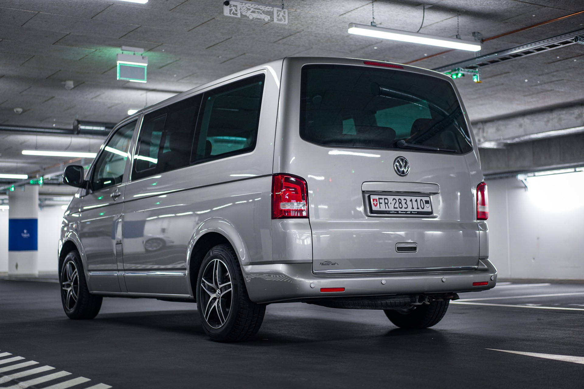 VW T5 Multivan 2.0 Bi-TDI CR Comfortline 4Motion DSG-image-2