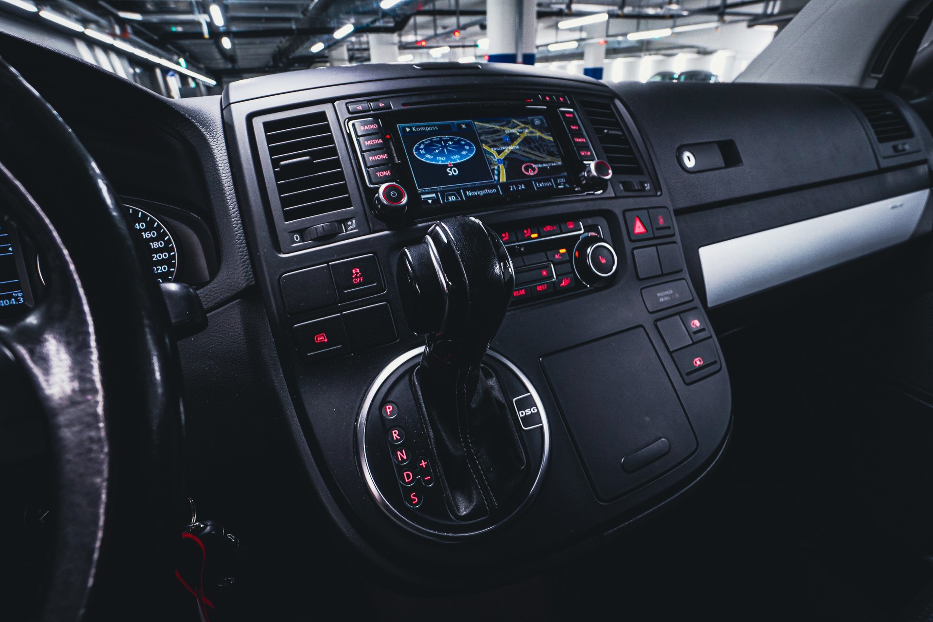 VW T5 Multivan 2.0 Bi-TDI CR Comfortline 4Motion DSG-image-9