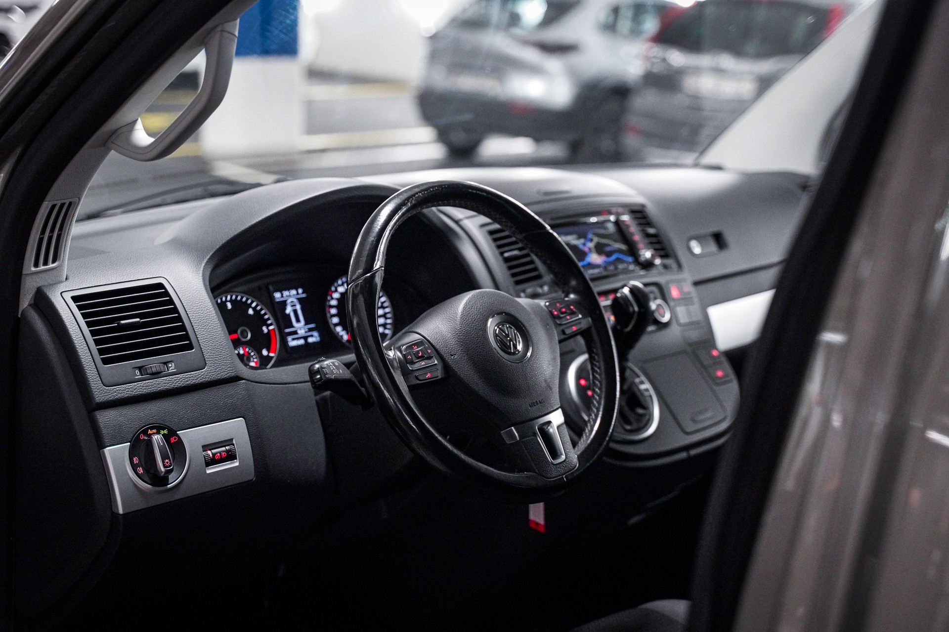 VW T5 Multivan 2.0 Bi-TDI CR Comfortline 4Motion DSG-image-12