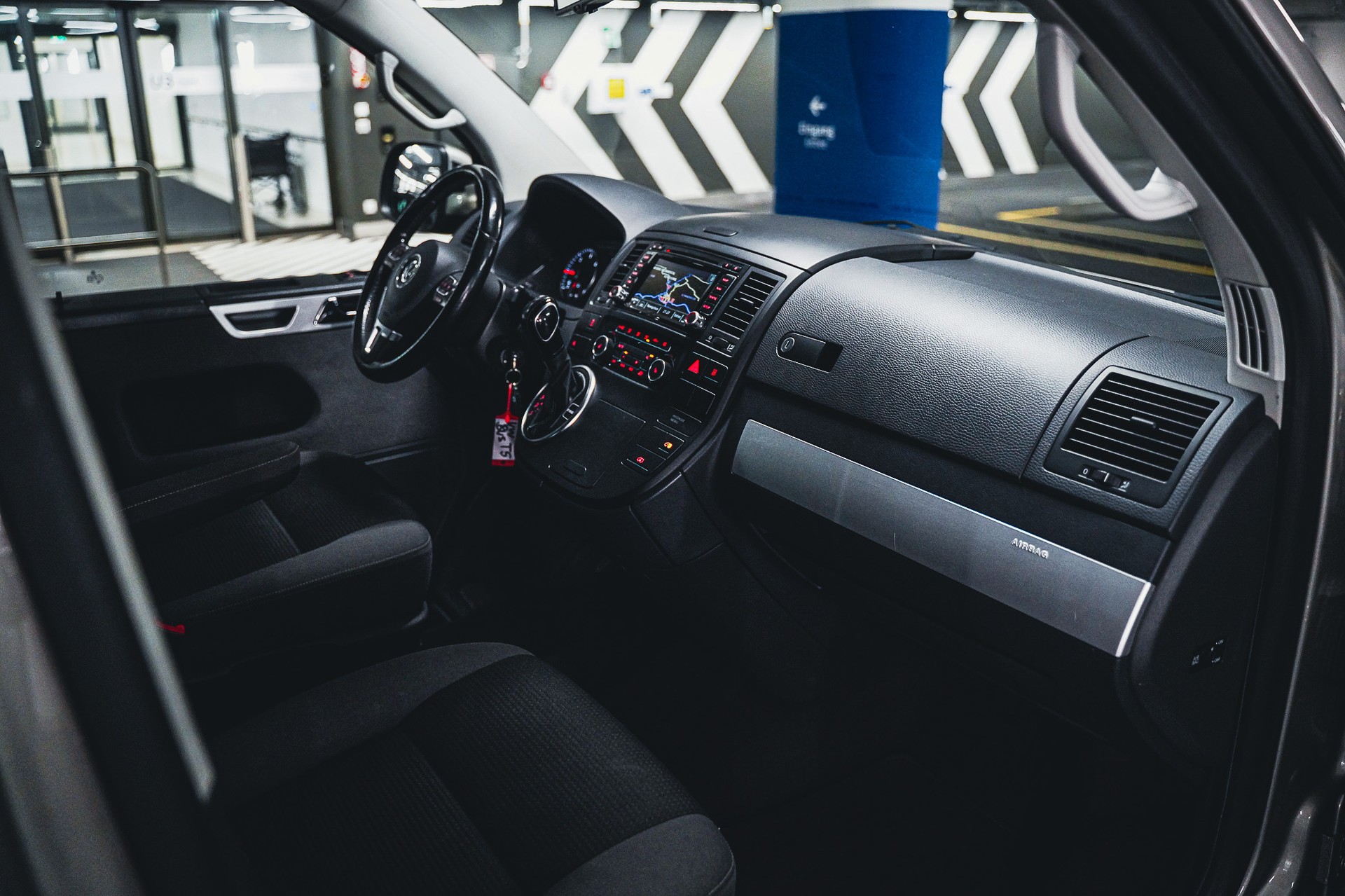 VW T5 Multivan 2.0 Bi-TDI CR Comfortline 4Motion DSG-image-6