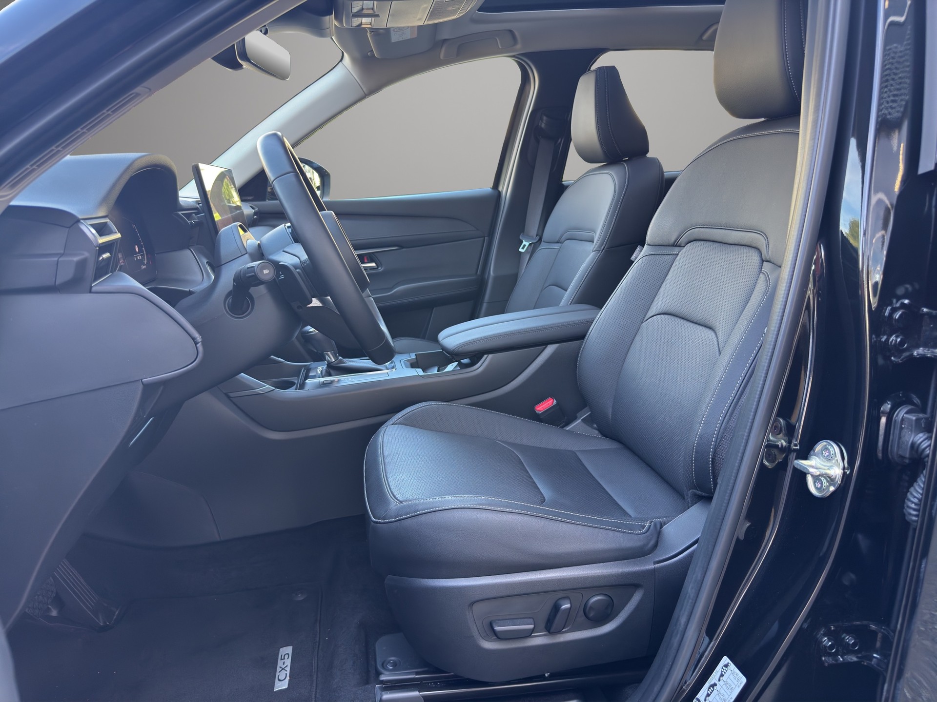 MAZDA CX-5 e-Skyactiv-G 141 Homura AWD-image-8