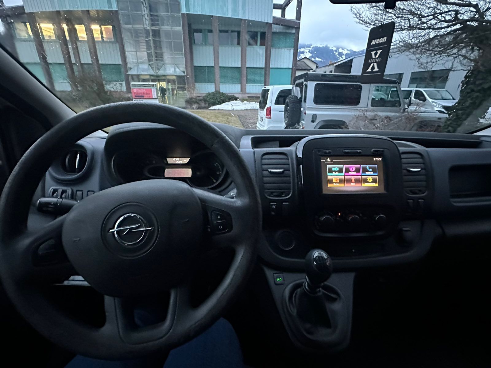 OPEL Vivaro 1.6 CDTI 2.7t L1H1-image-9
