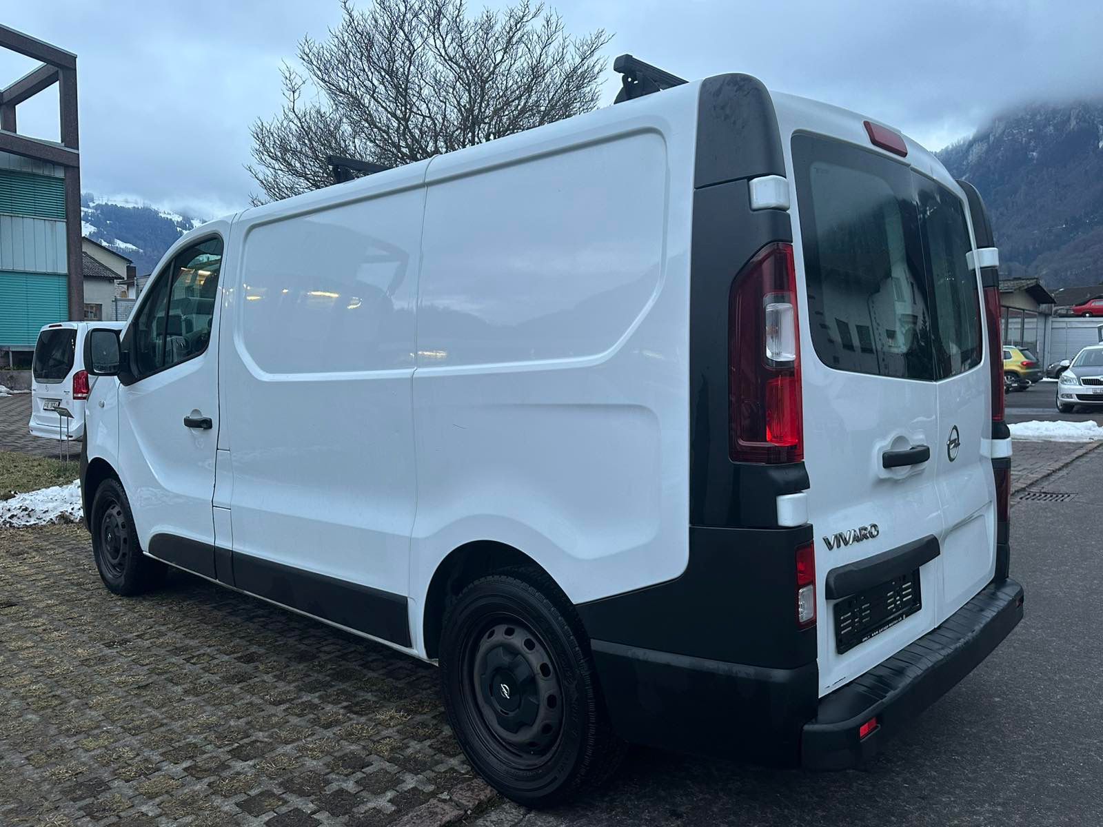 OPEL Vivaro 1.6 CDTI 2.7t L1H1-image-4