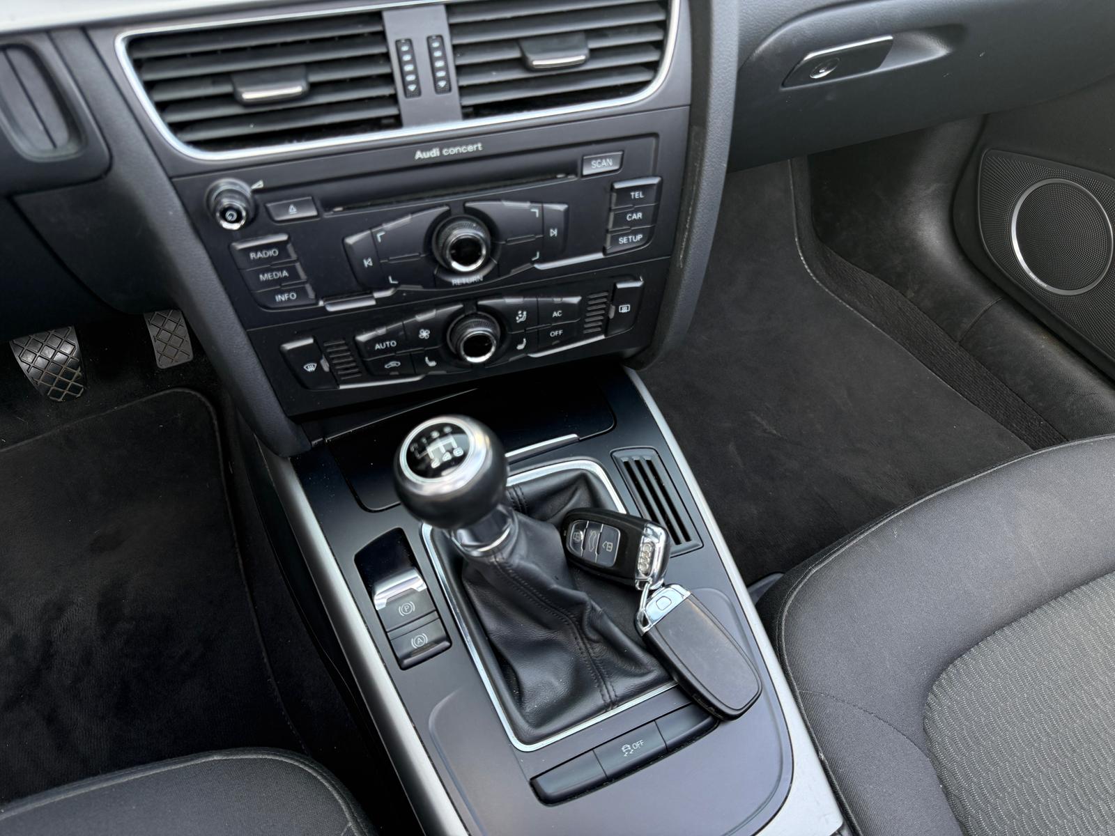 AUDI A5 Cabriolet 1.8 TFSI-image-6
