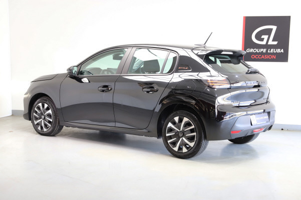 PEUGEOT 208 1.2 MHEV Style-image-2