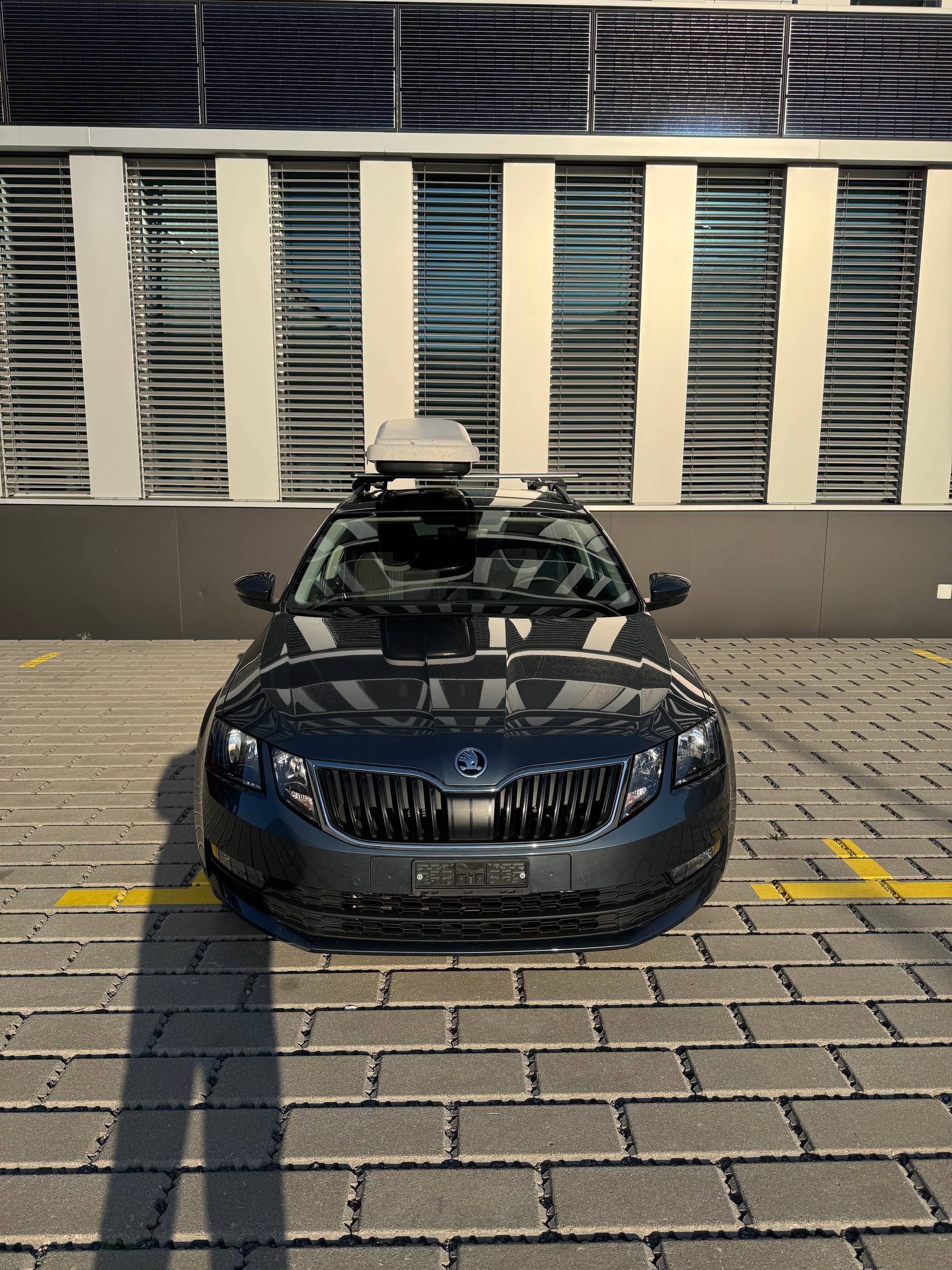 SKODA Octavia Combi 2.0 TDI Ambition DSG