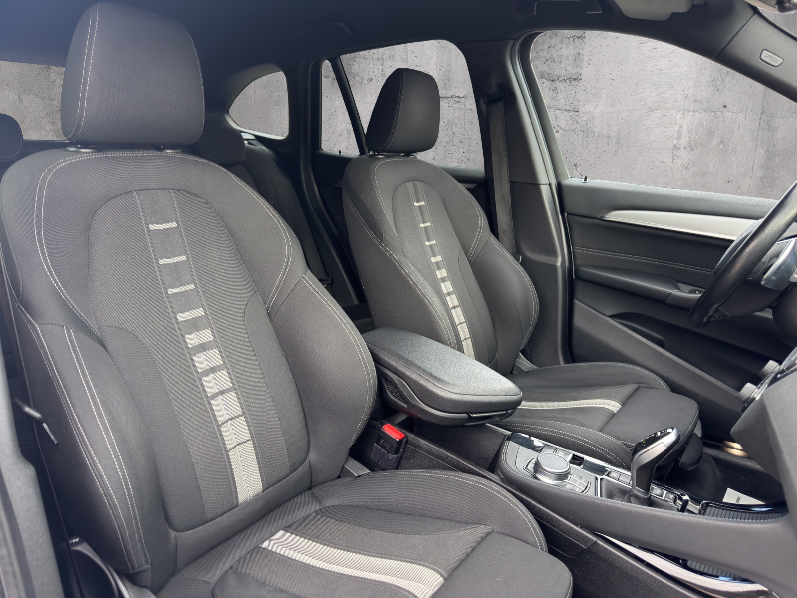 BMW X1 xDrive 18d Sport Line Steptronic-image-13