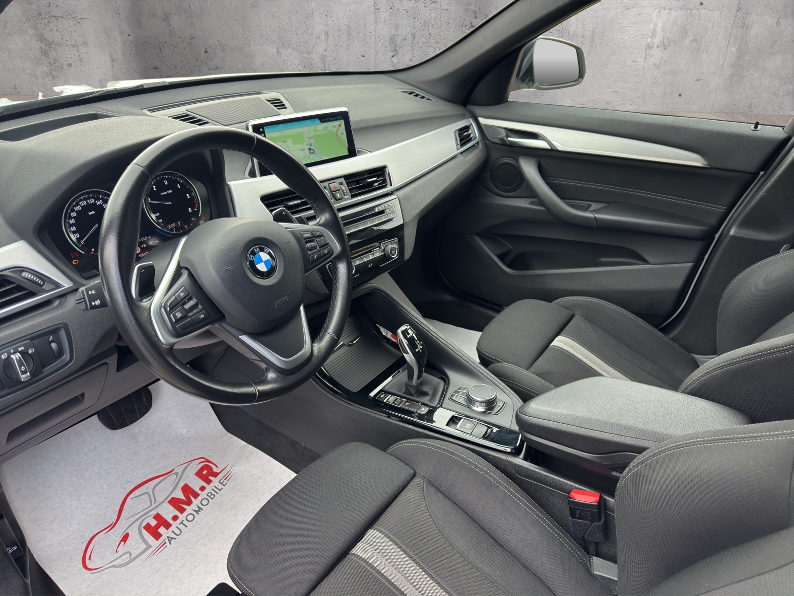 BMW X1 xDrive 18d Sport Line Steptronic-image-8