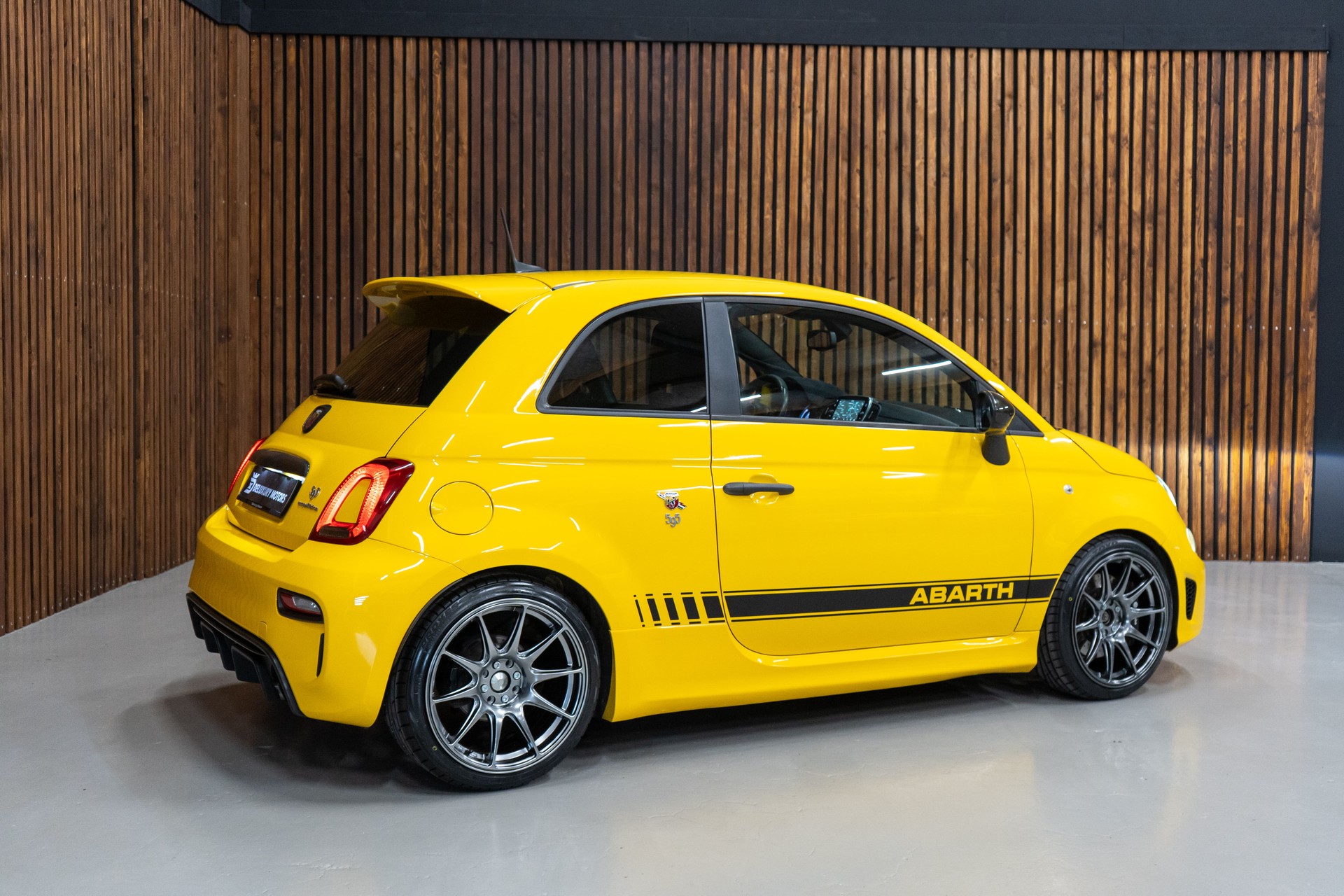 FIAT 595 1.4 16V Turbo Abarth Competition-image-1