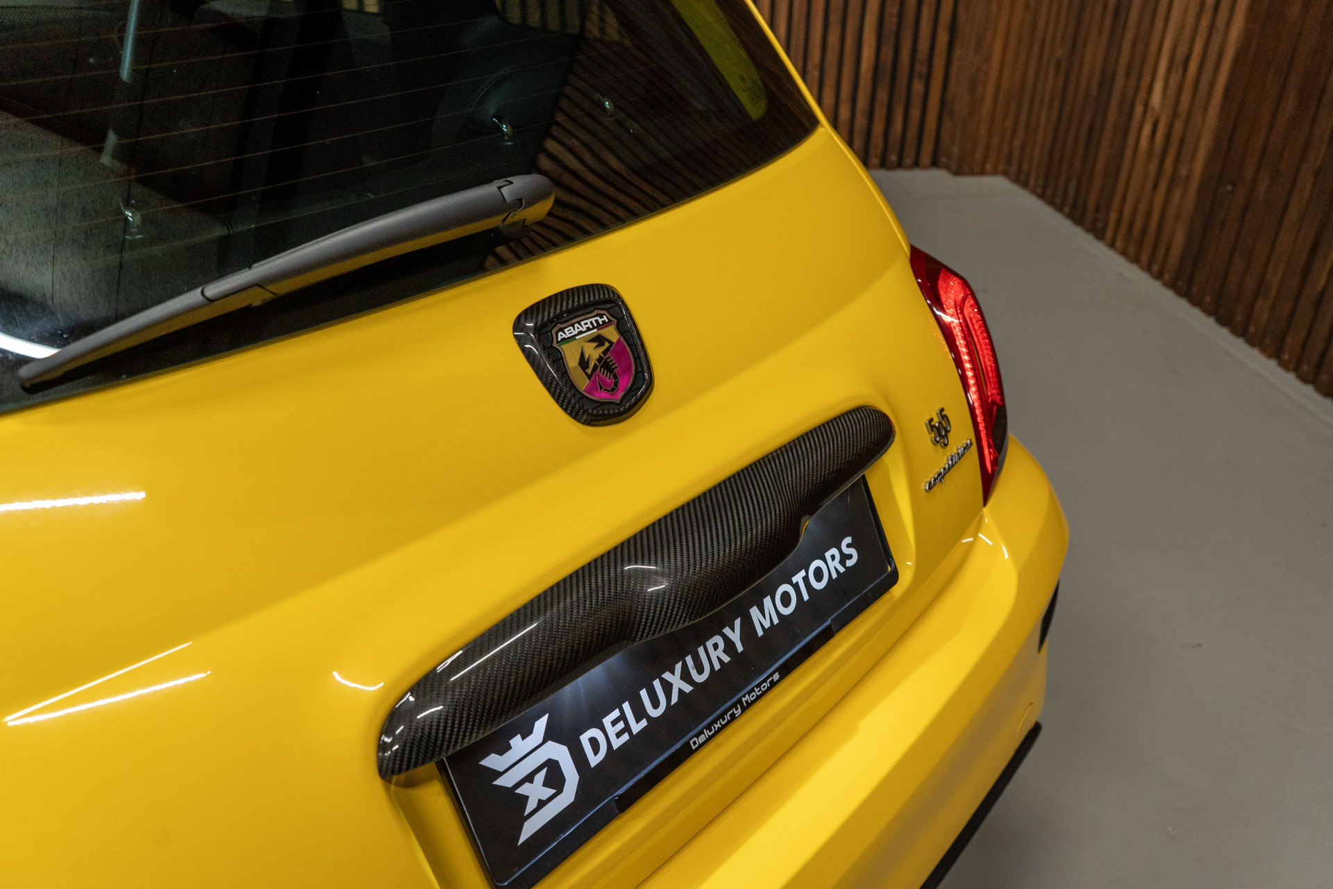 FIAT 595 1.4 16V Turbo Abarth Competition-image-15