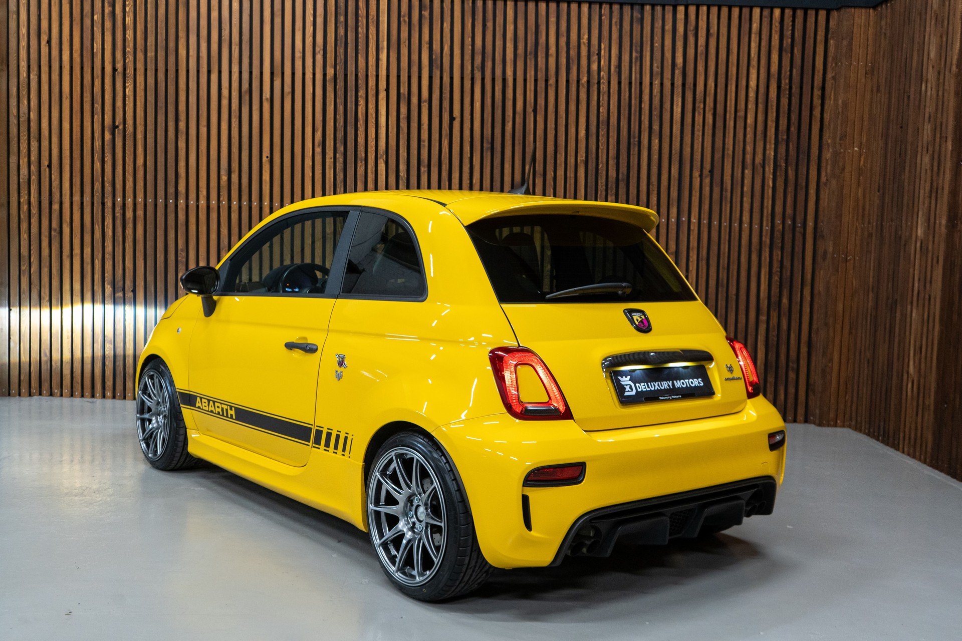FIAT 595 1.4 16V Turbo Abarth Competition-image-3
