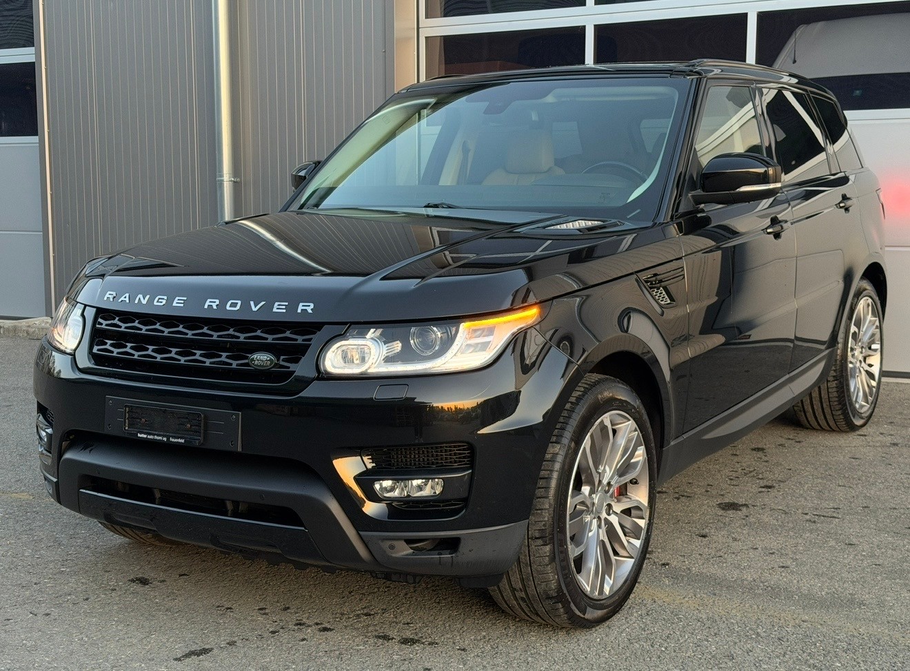LAND ROVER Range Rover Sport 3.0 SDV6 HSE Dynamic Automatic