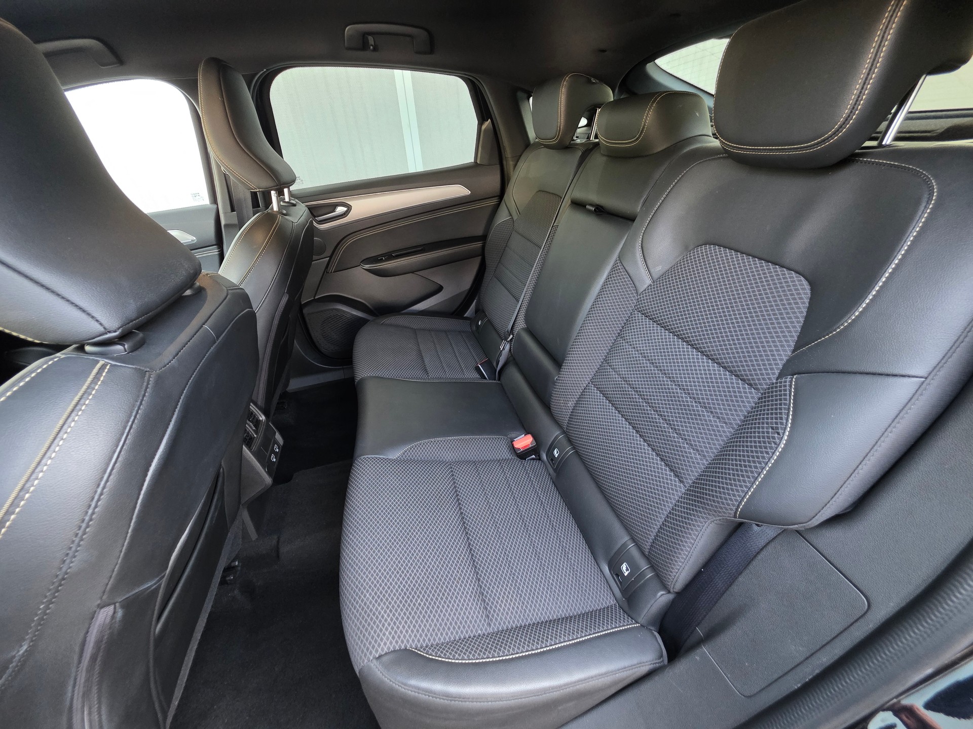 RENAULT Arkana 1.6 E-Tech Techno-image-5